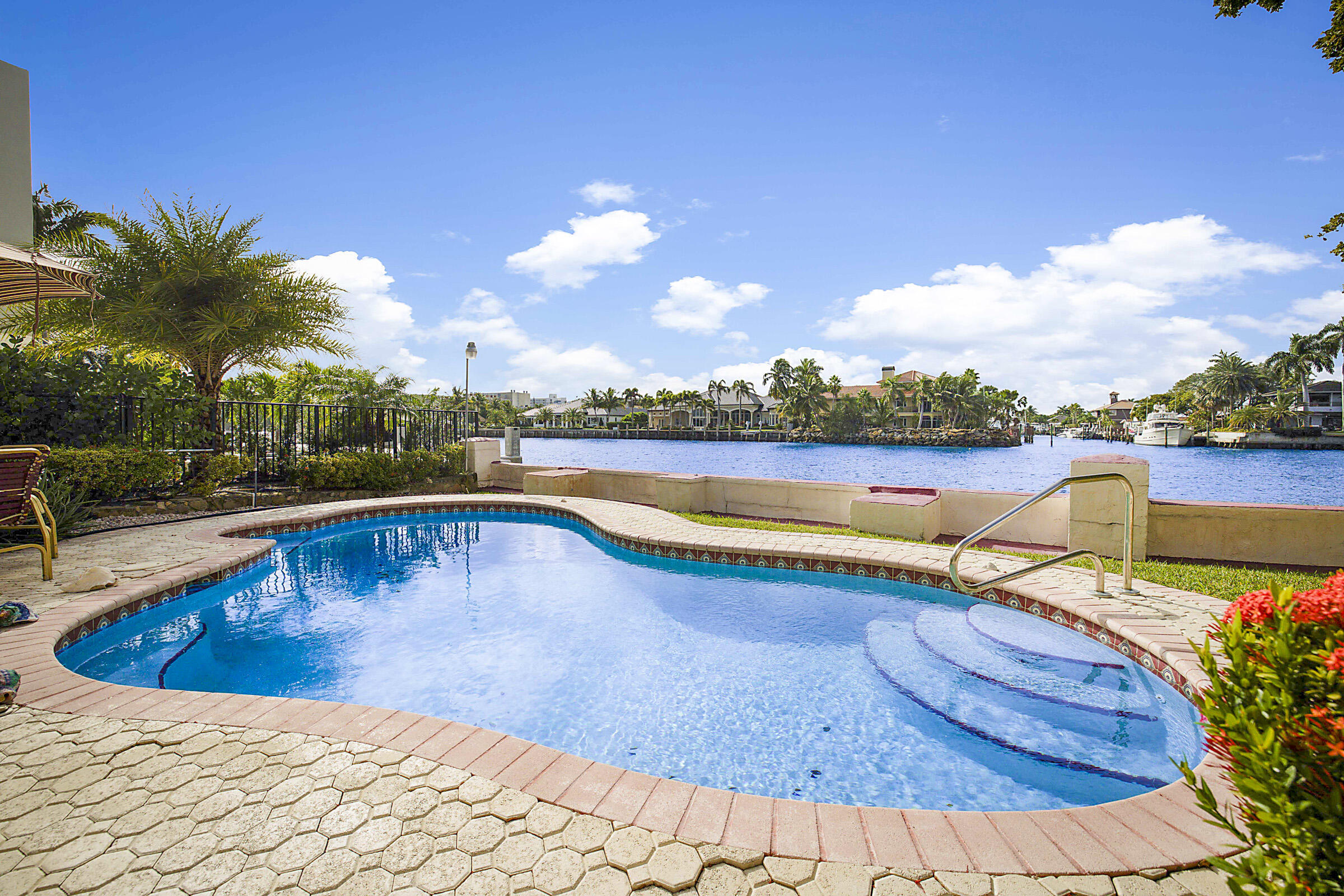 HILLSBORO SHORES SEC - Residential Lease