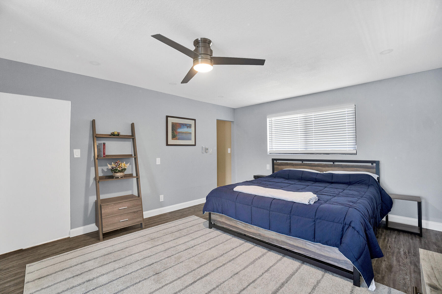 HILLSBORO SHORES SEC - Residential Lease