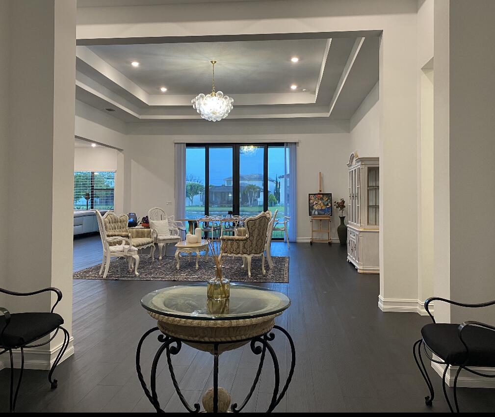 PALM MEADOWS ESTATES - Residential