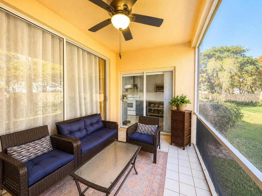 EASTBROOKE COACH HOMES CONDO - Residential Lease