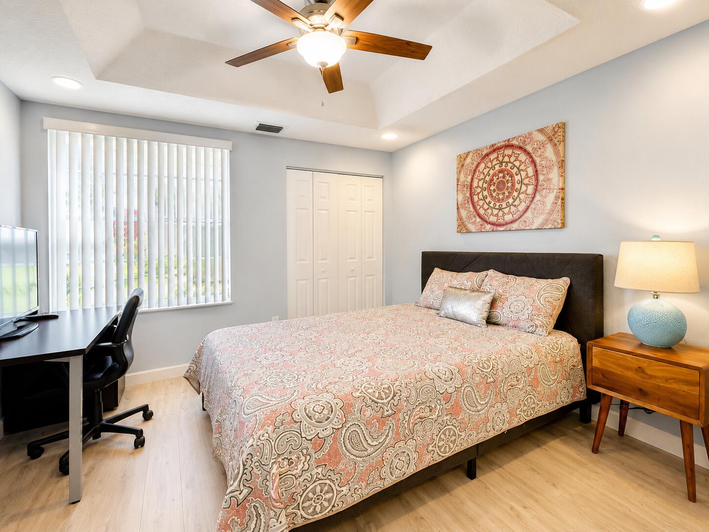 EASTBROOKE COACH HOMES CONDO - Residential Lease