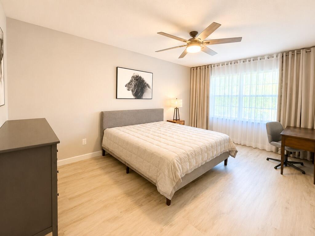 EASTBROOKE COACH HOMES CONDO - Residential Lease