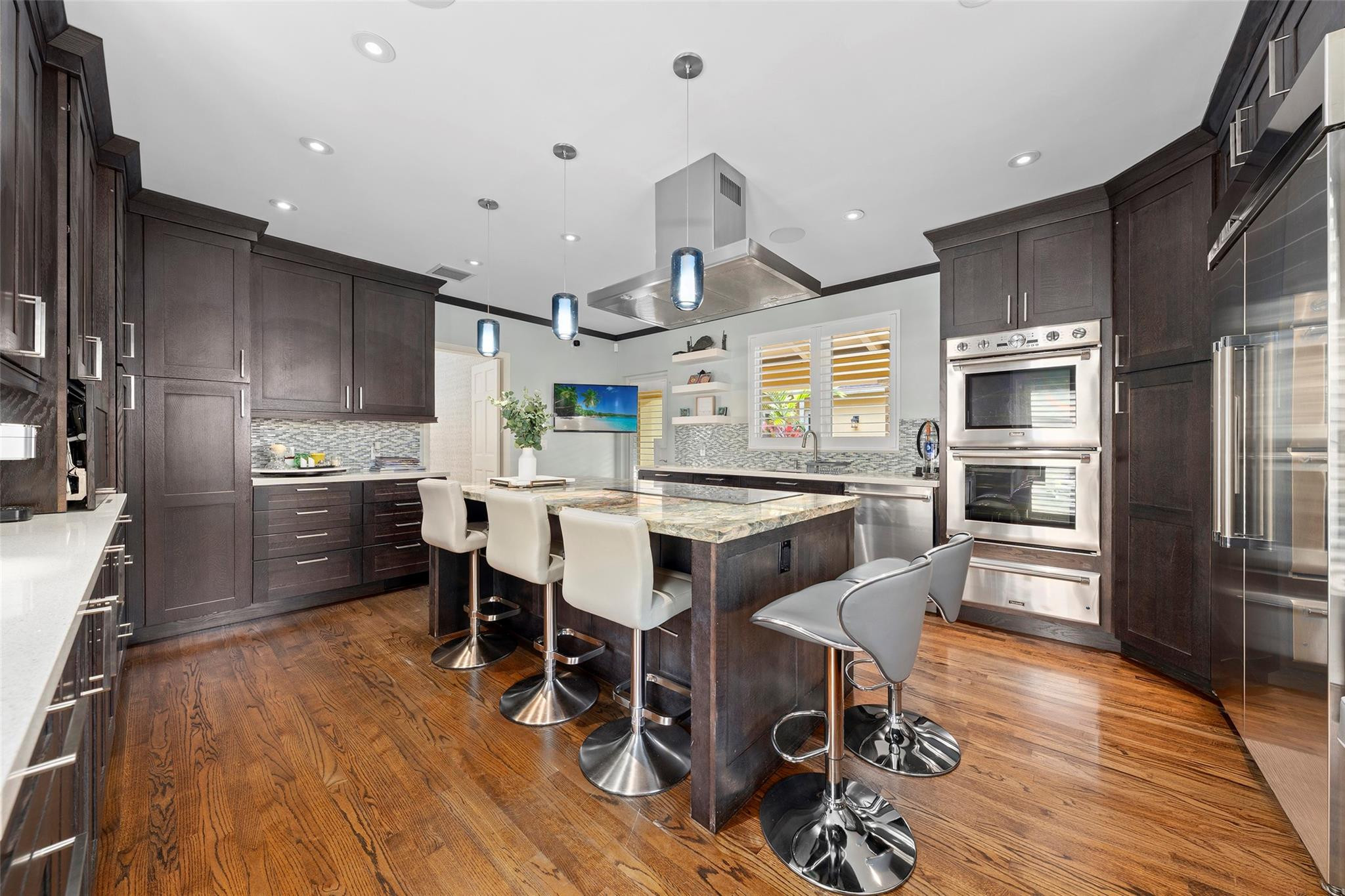 STILWELL ISLES - Residential Lease
