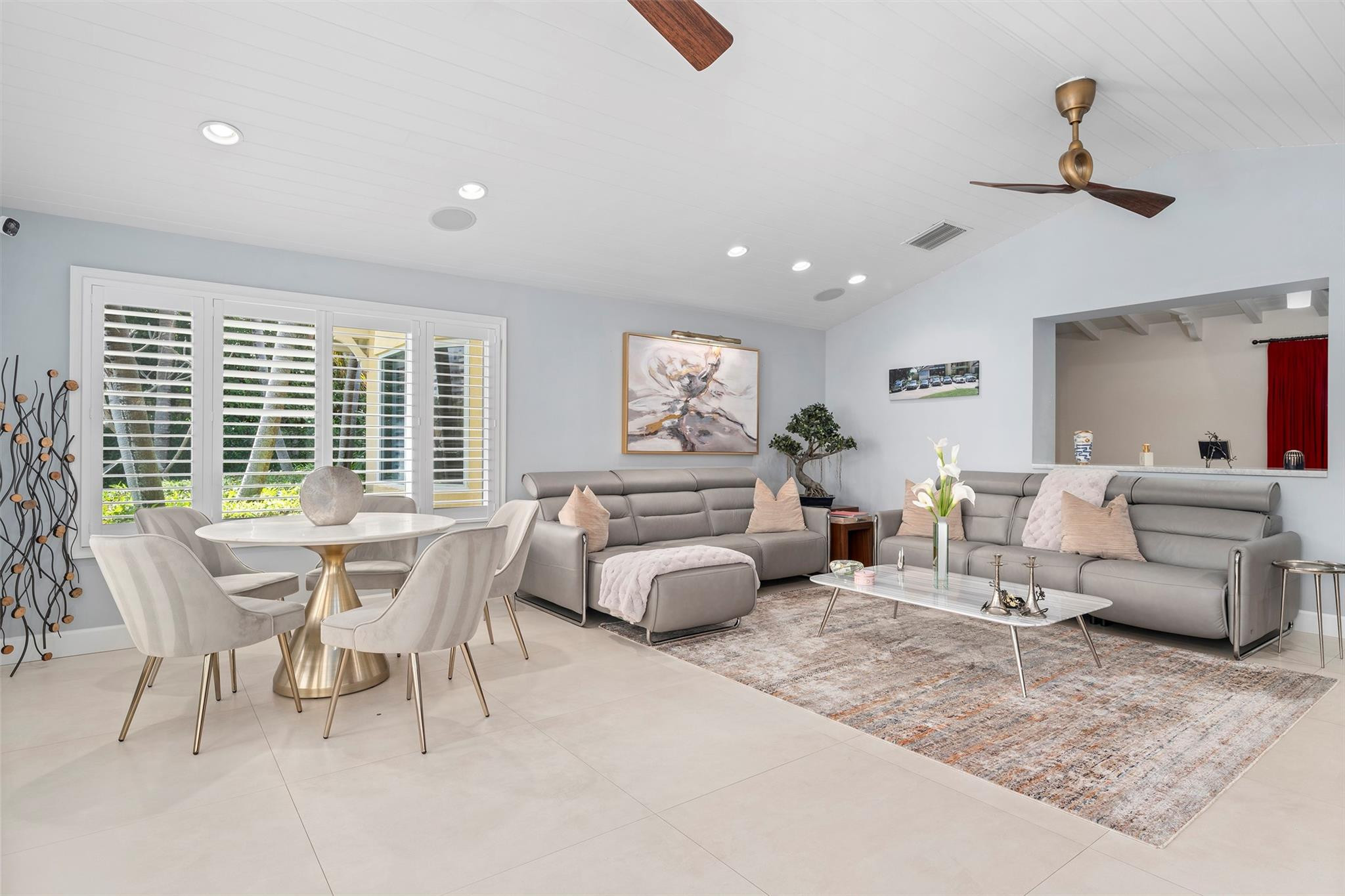 STILWELL ISLES - Residential Lease