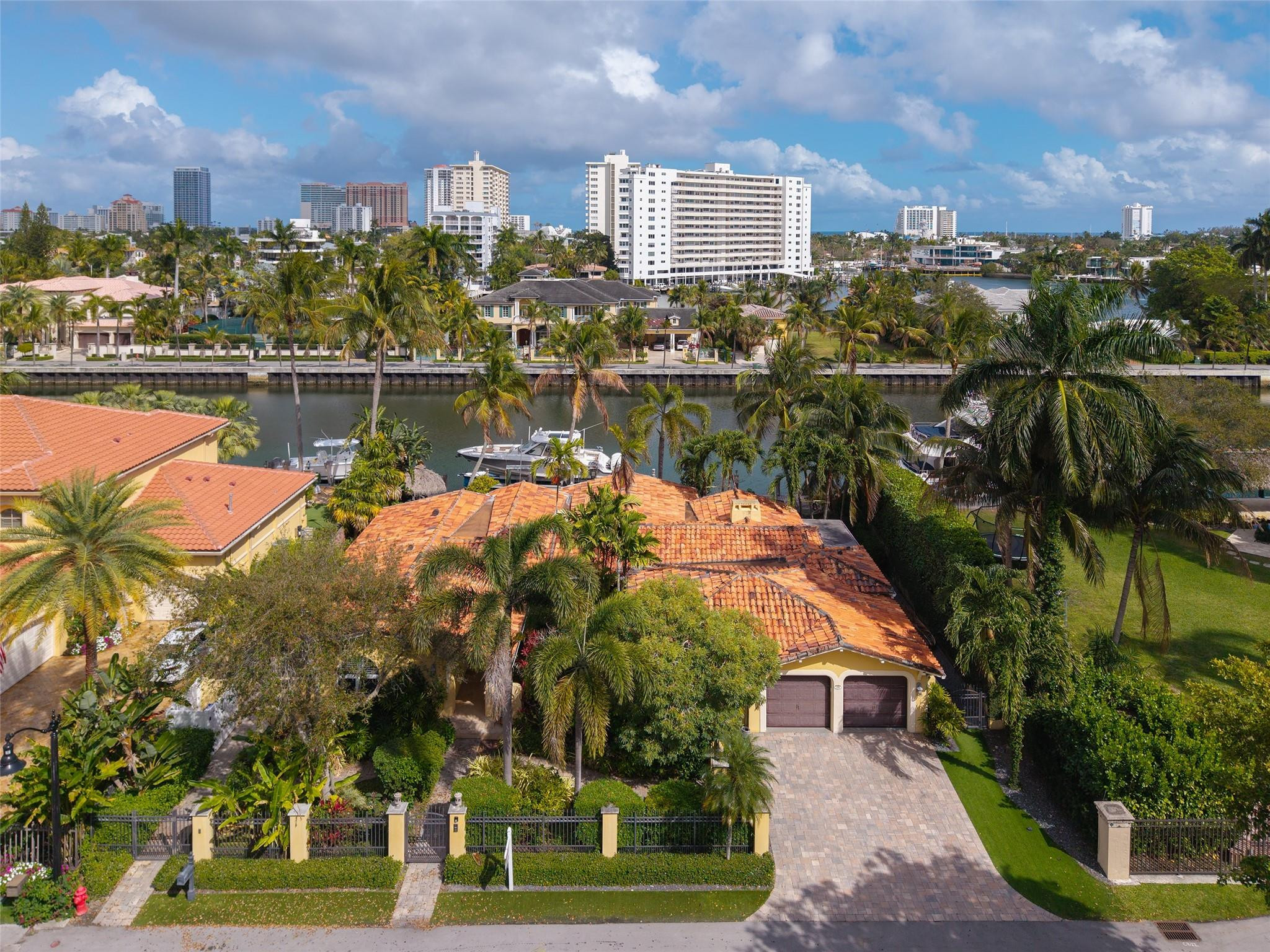 STILWELL ISLES - Residential Lease