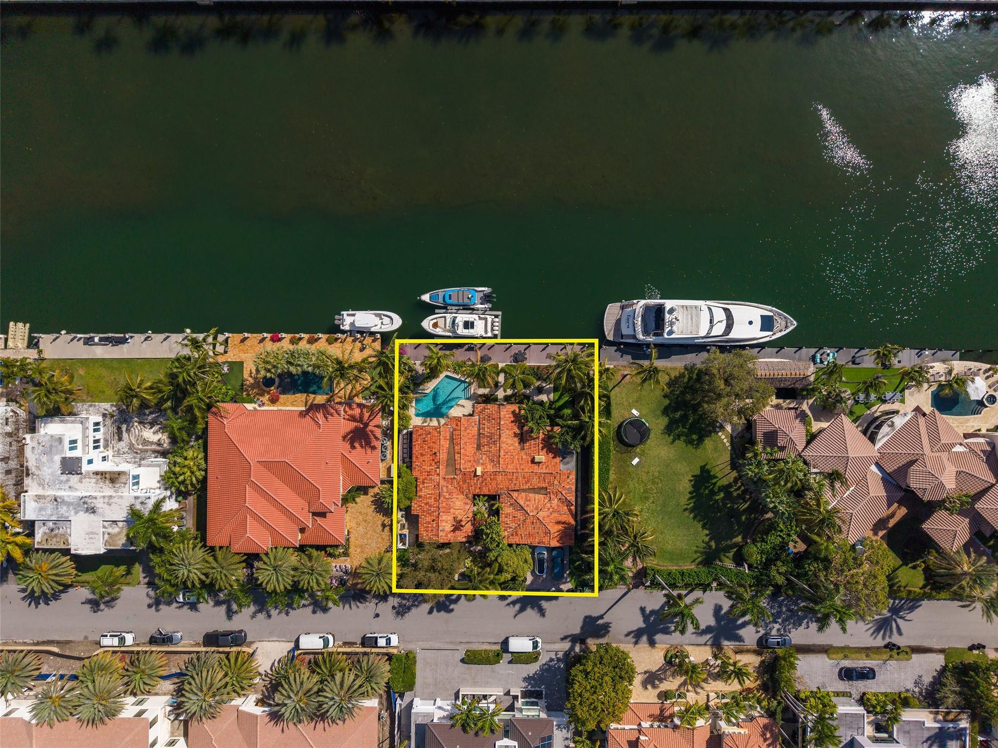 STILWELL ISLES - Residential Lease