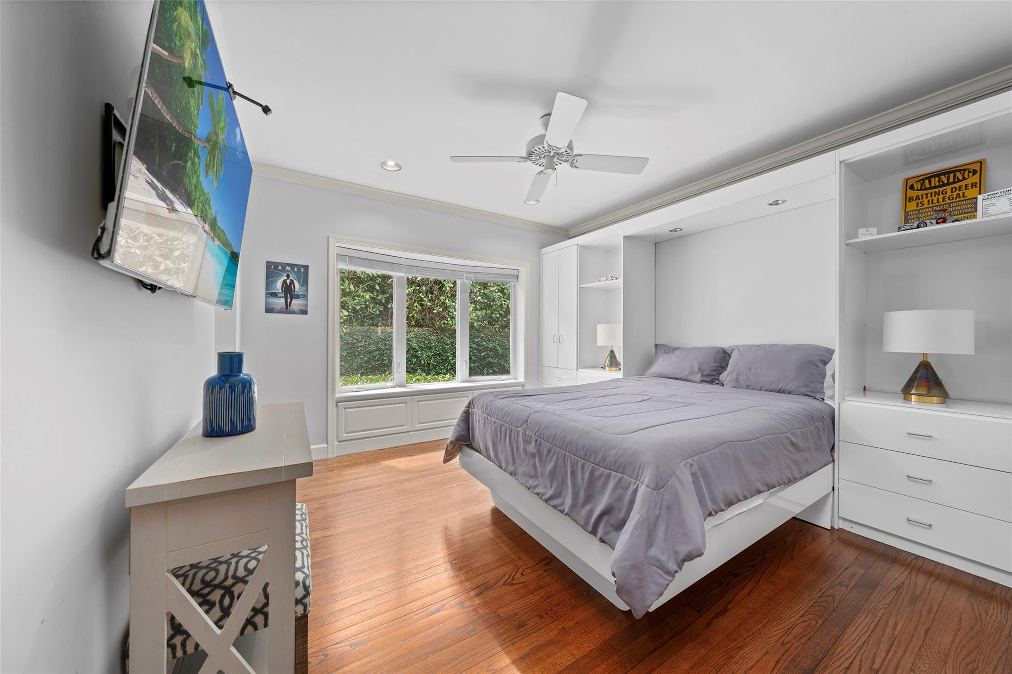 STILWELL ISLES - Residential Lease