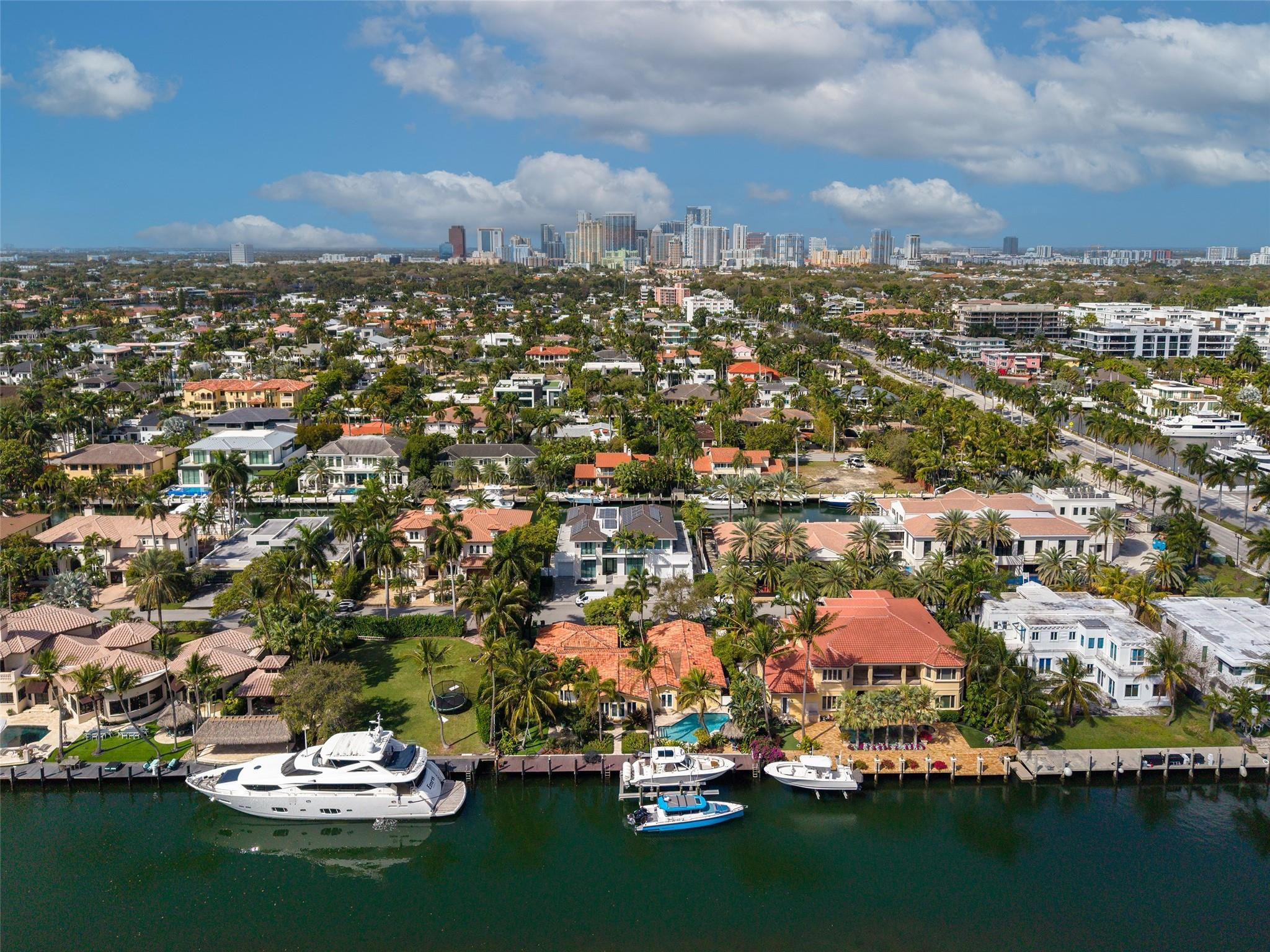 STILWELL ISLES - Residential Lease