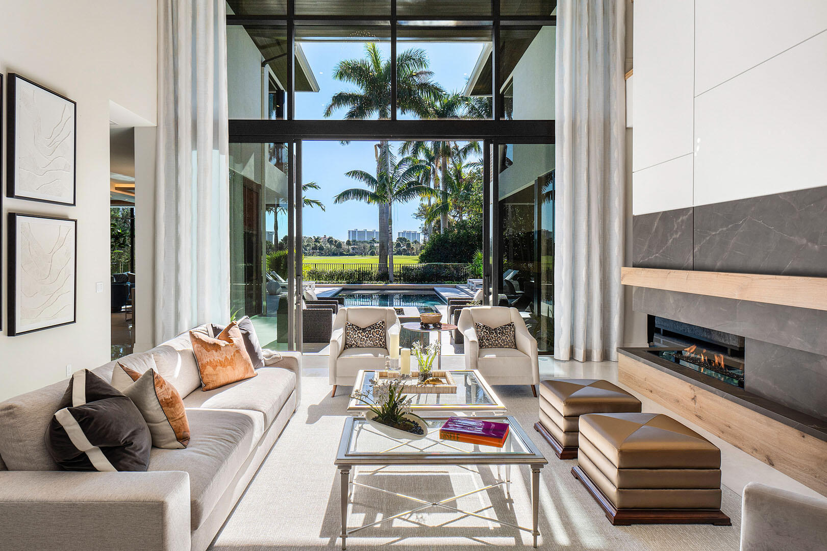 ROYAL PALM YACHT & COUNTRY CLUB - Residential