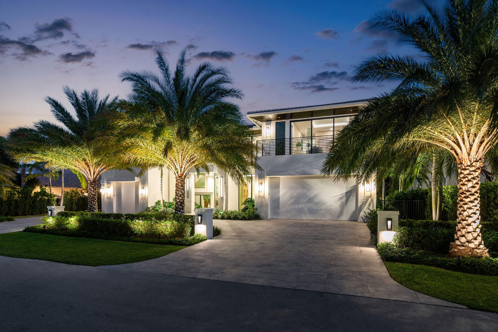 ROYAL PALM YACHT & COUNTRY CLUB - Residential