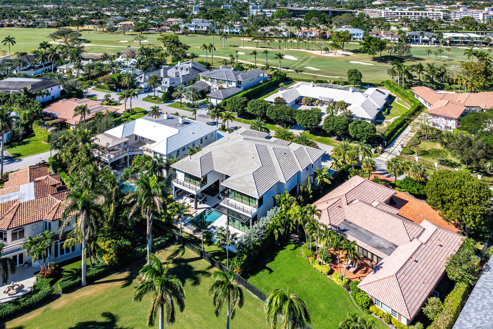 ROYAL PALM YACHT & COUNTRY CLUB - Residential