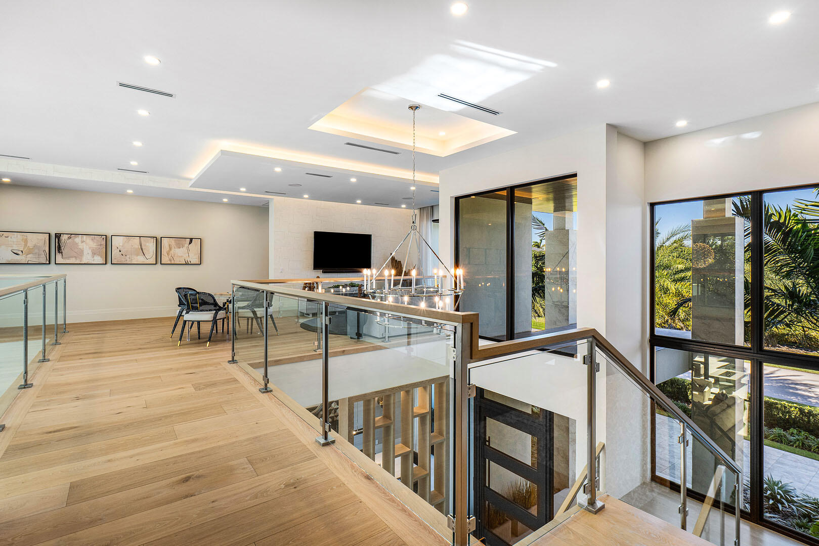 ROYAL PALM YACHT & COUNTRY CLUB - Residential