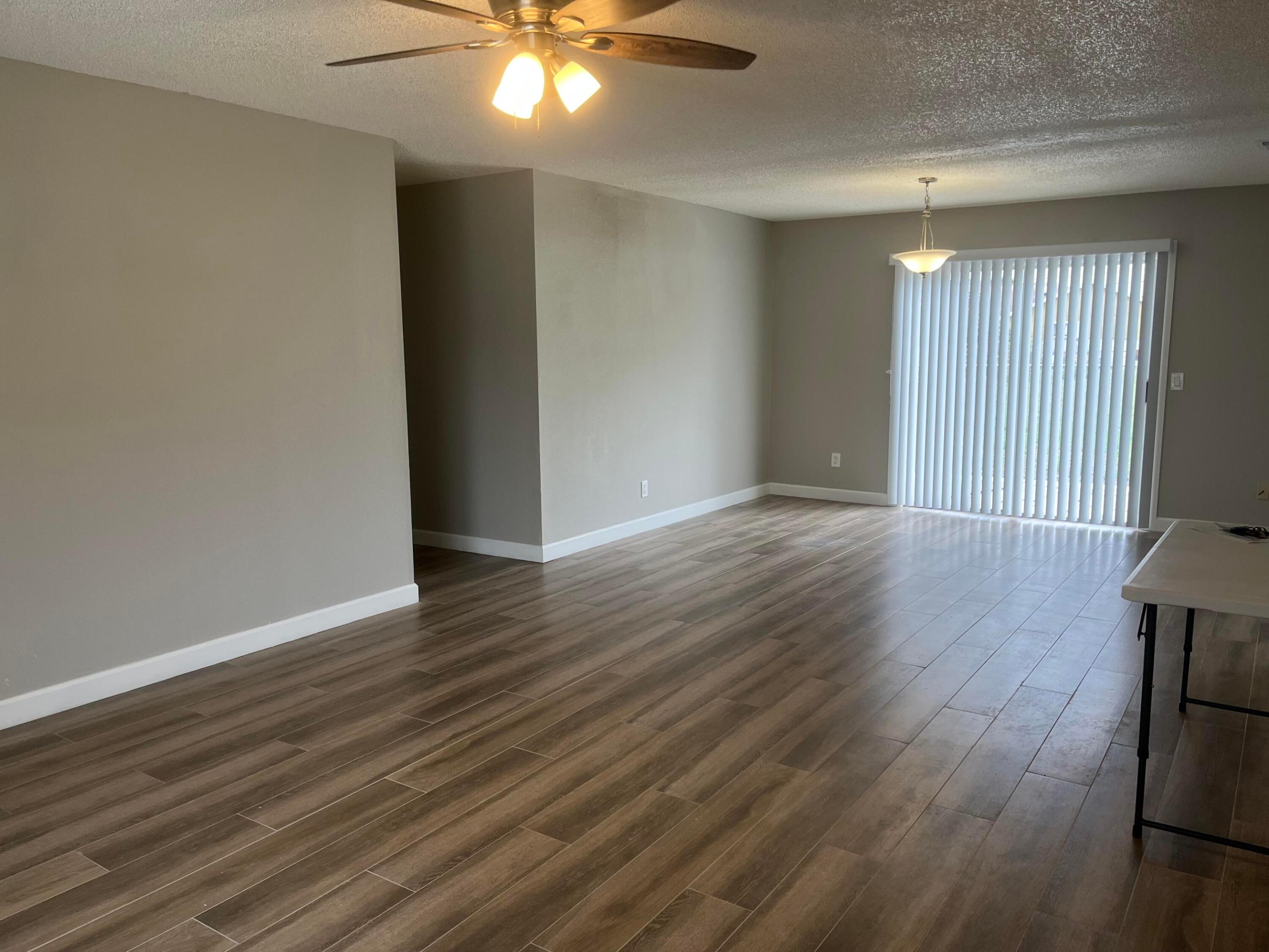 PORT ST LUCIE SECTION 40 - Residential