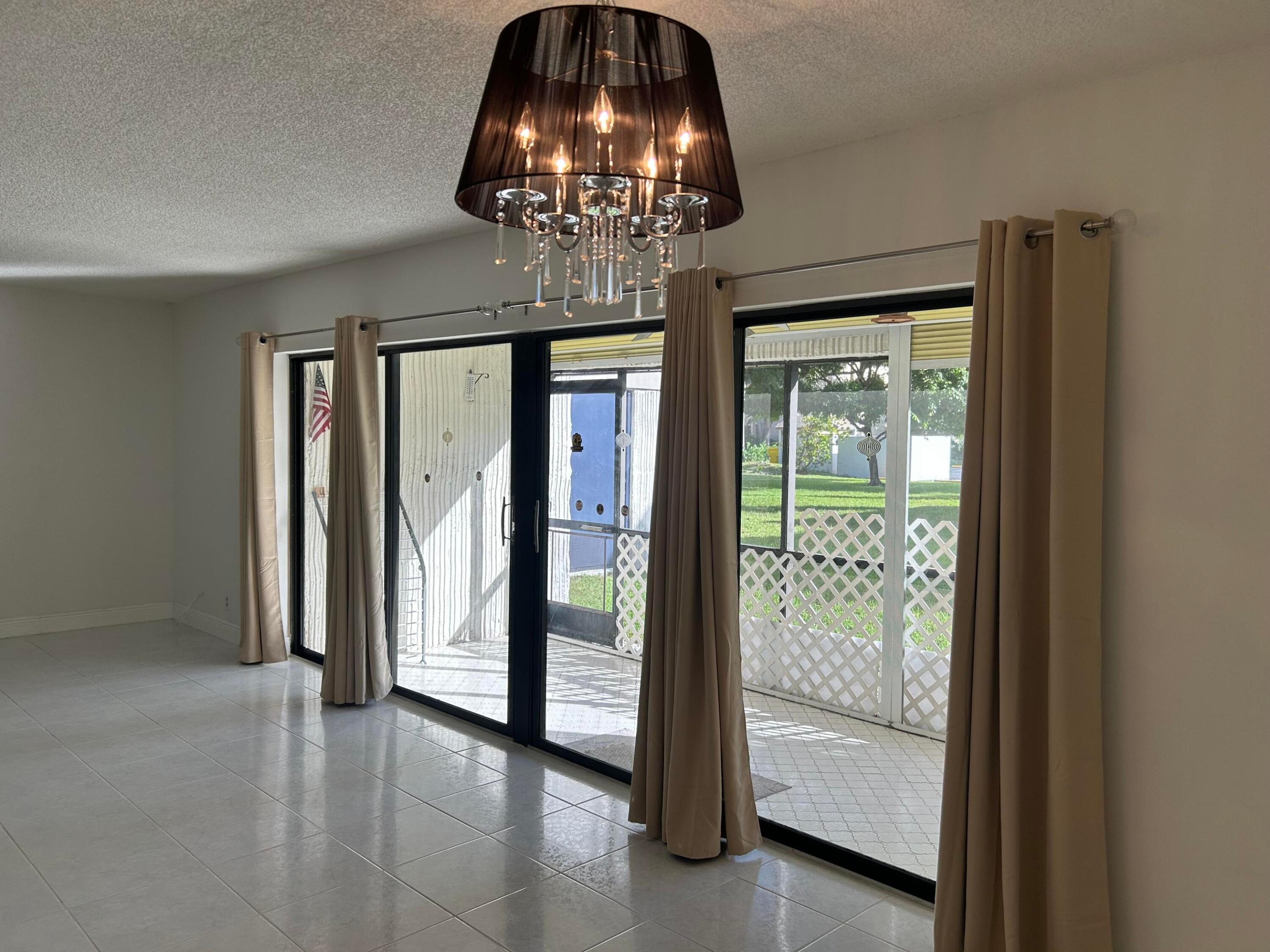 WOODHAVEN CONDO - Residential Lease