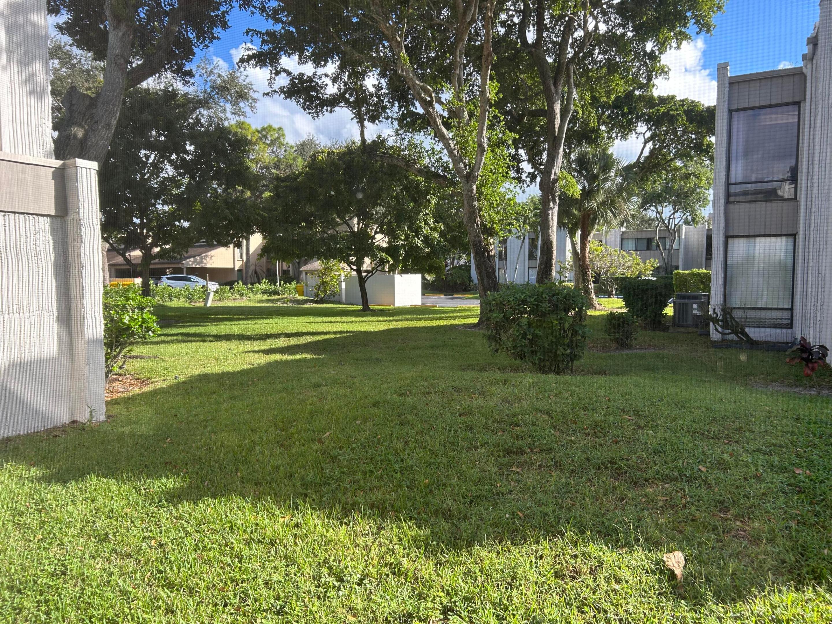 WOODHAVEN CONDO - Residential Lease