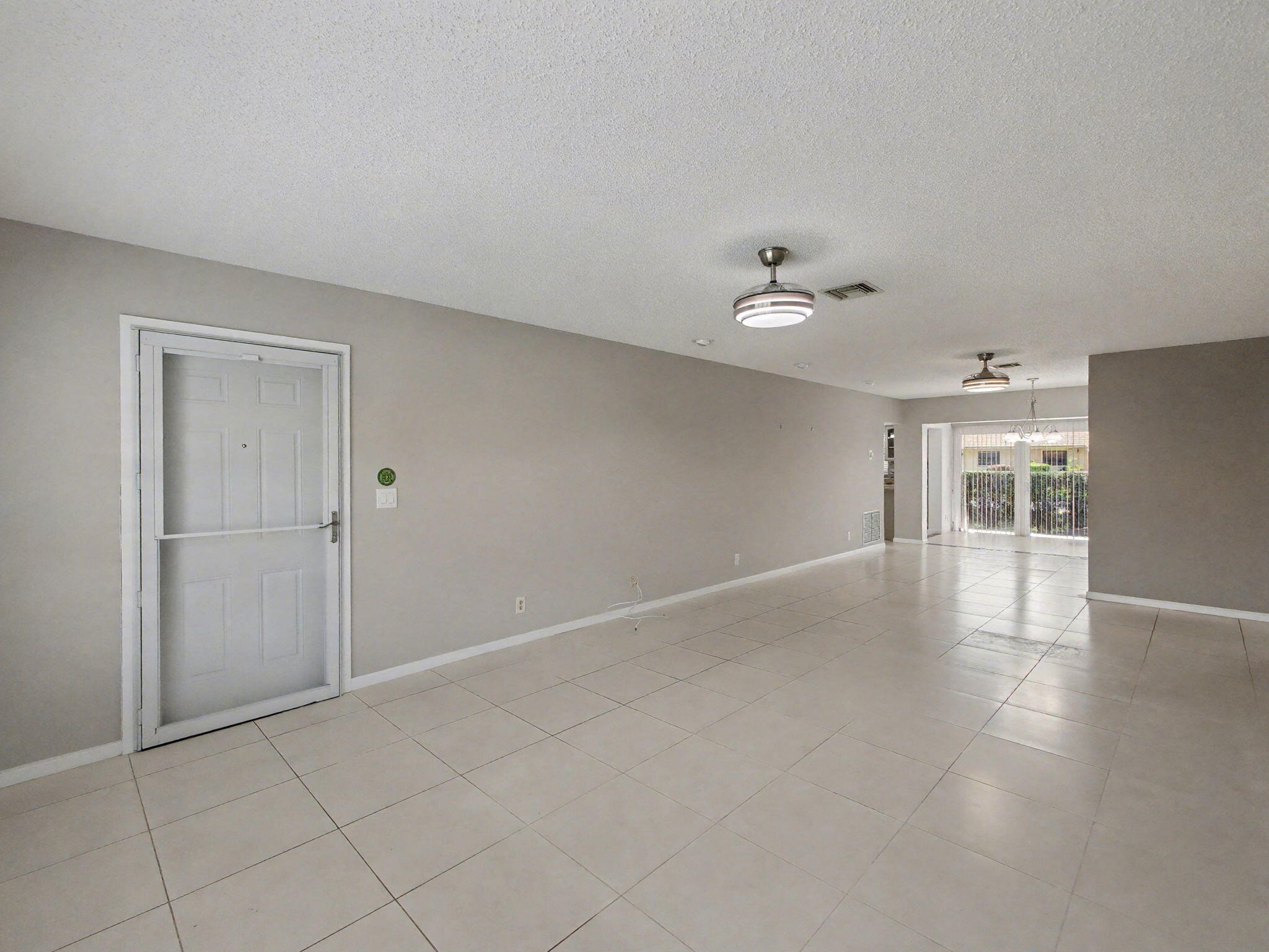 BENT TREE VILLAS WEST CONDO - Residential