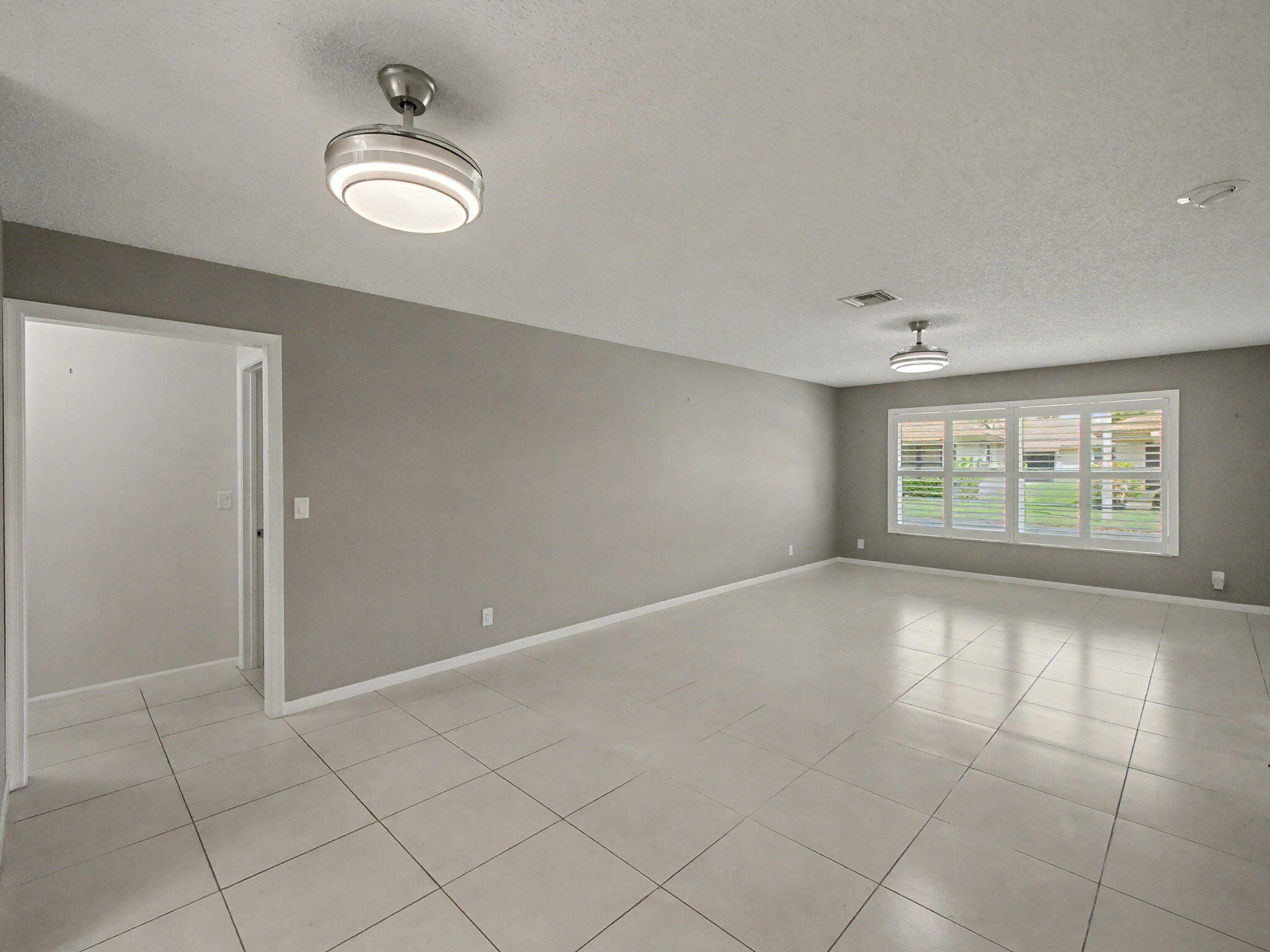 BENT TREE VILLAS WEST CONDO - Residential