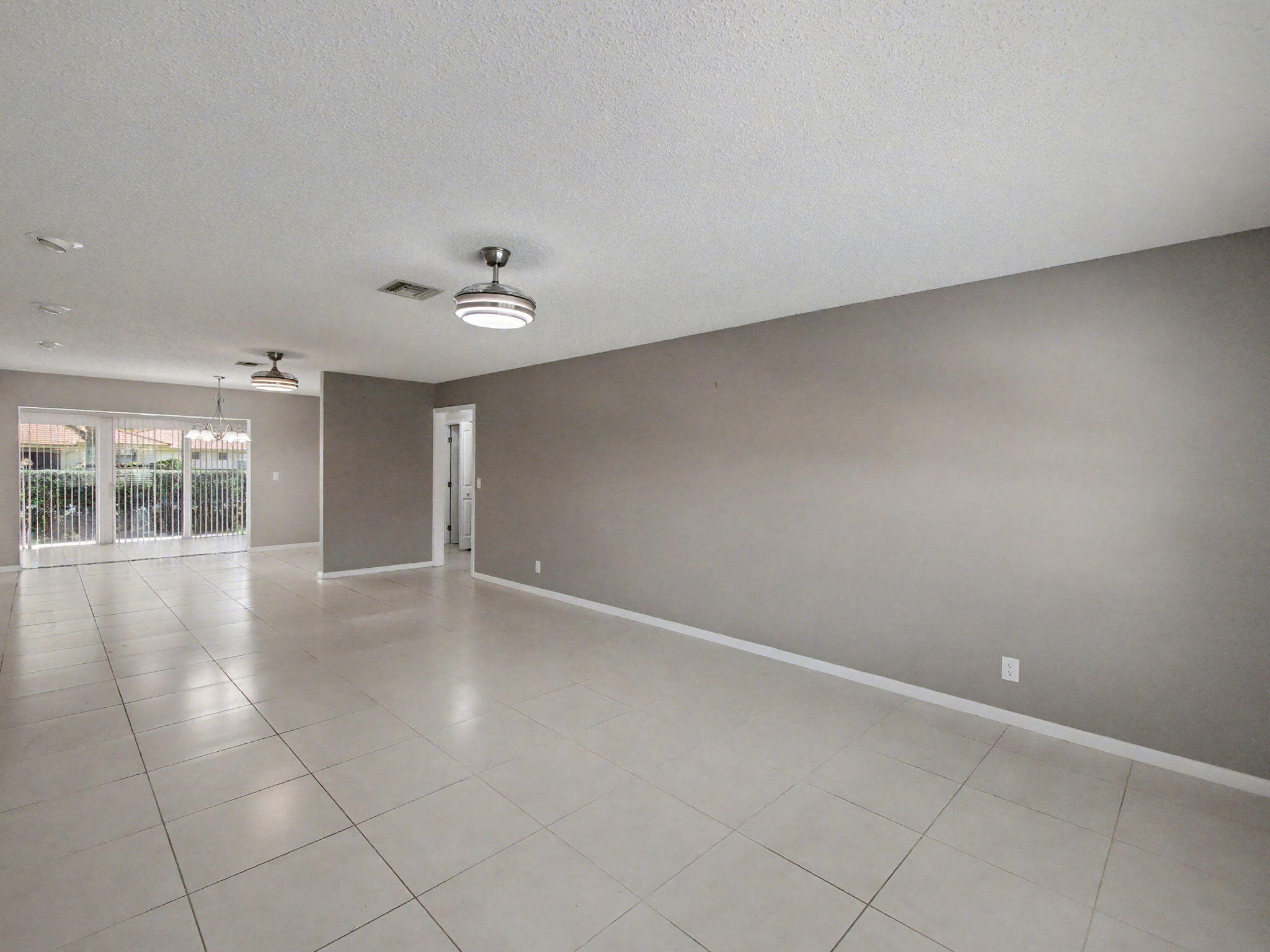 BENT TREE VILLAS WEST CONDO - Residential