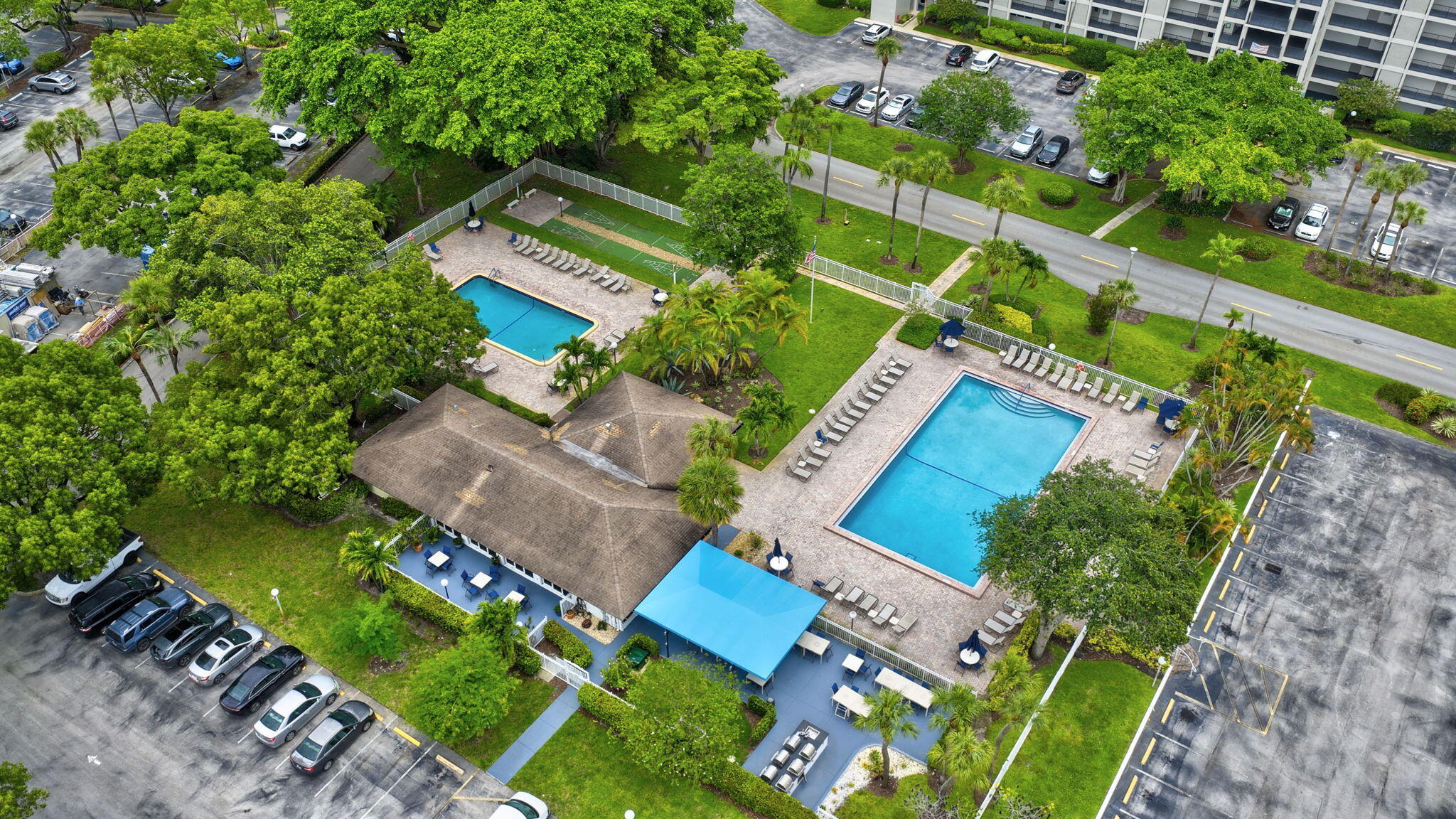 NO 17 PALM-AIRE COUNTRY CLUB - Residential
