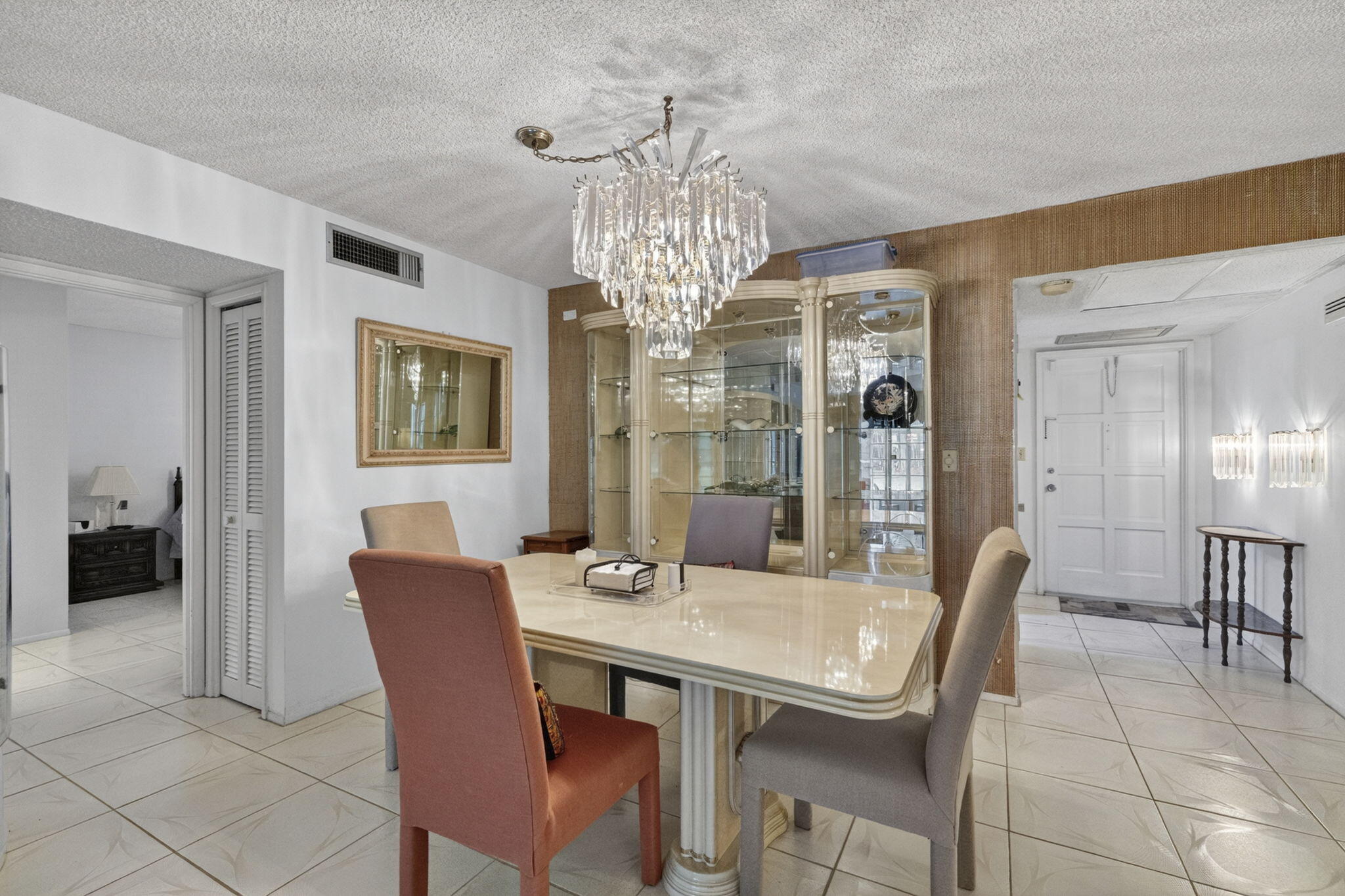 NO 17 PALM-AIRE COUNTRY CLUB - Residential