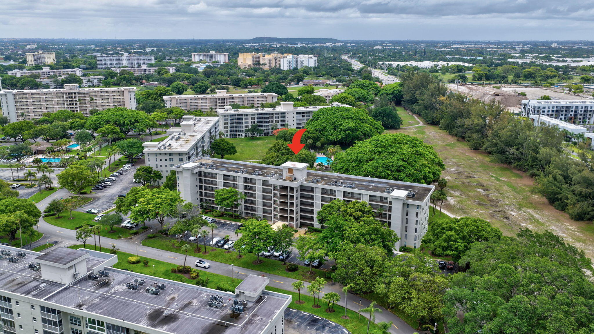 NO 17 PALM-AIRE COUNTRY CLUB - Residential