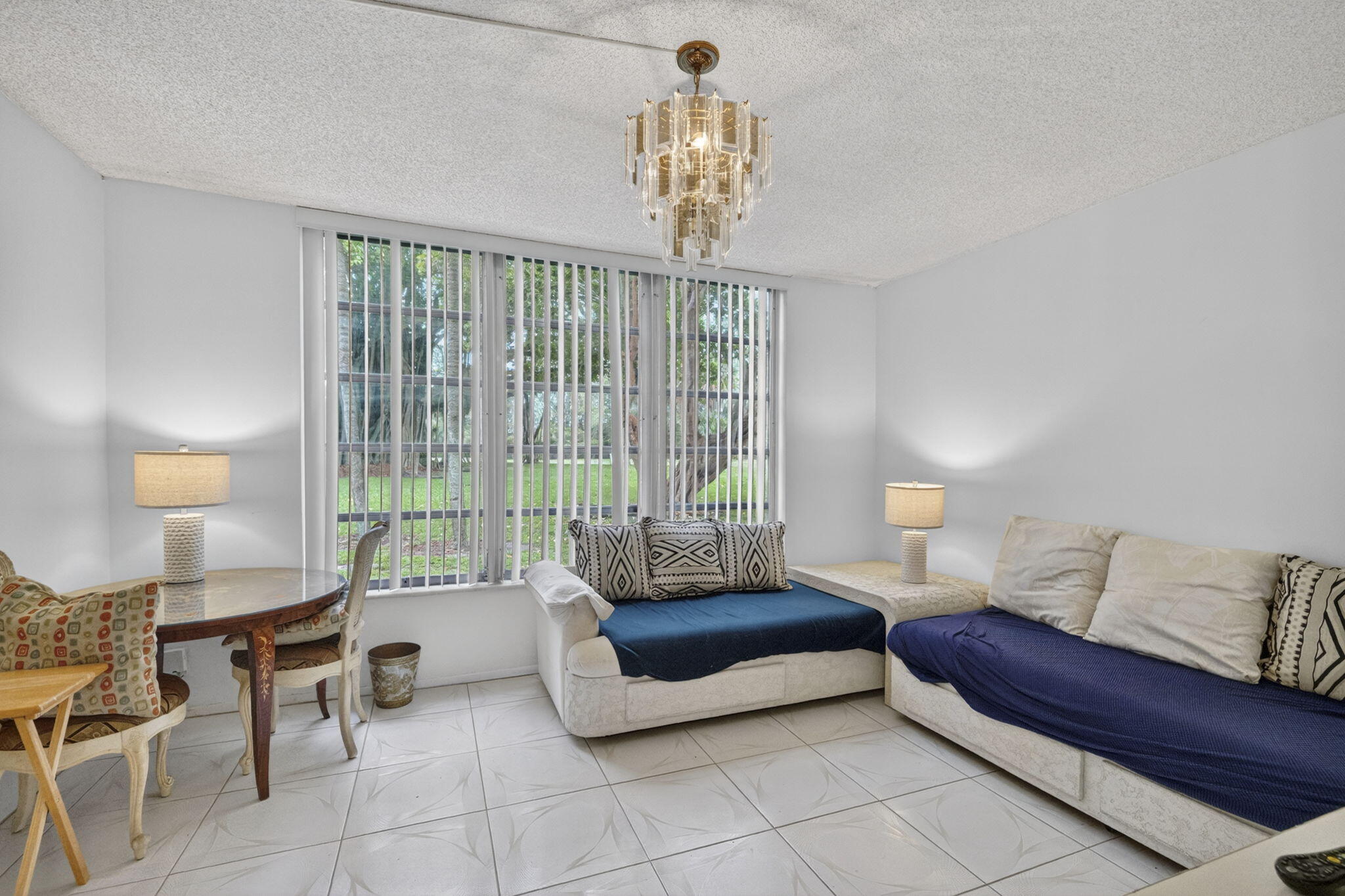 NO 17 PALM-AIRE COUNTRY CLUB - Residential