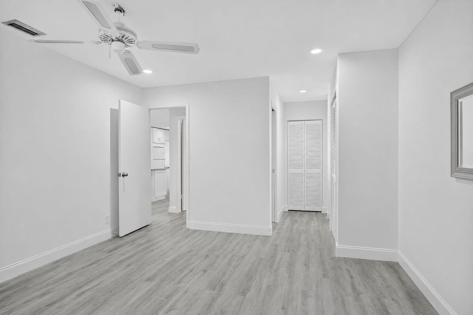 BOCA LAKES CONDO - Residential