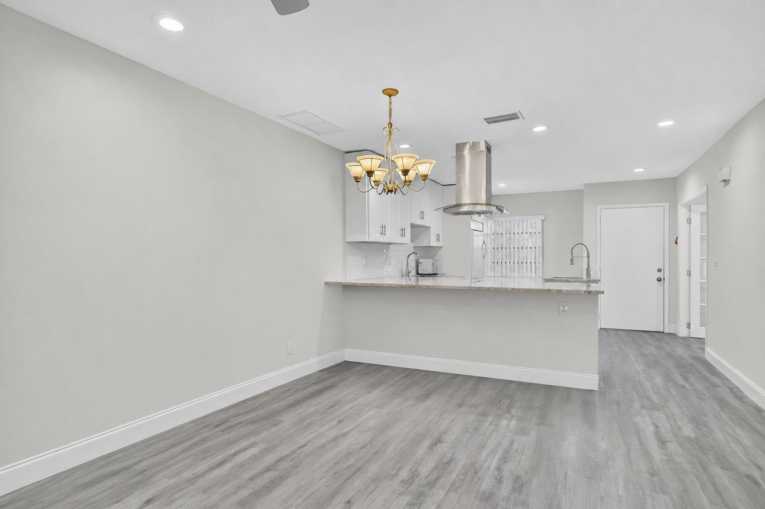 BOCA LAKES CONDO - Residential