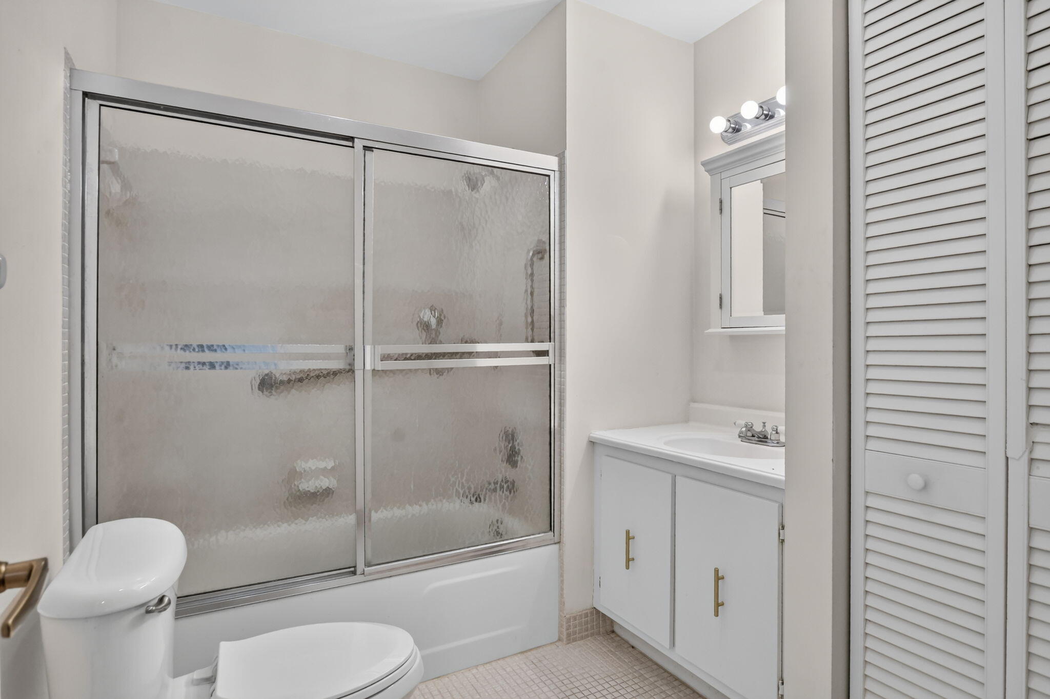 BOCA LAKES CONDO - Residential
