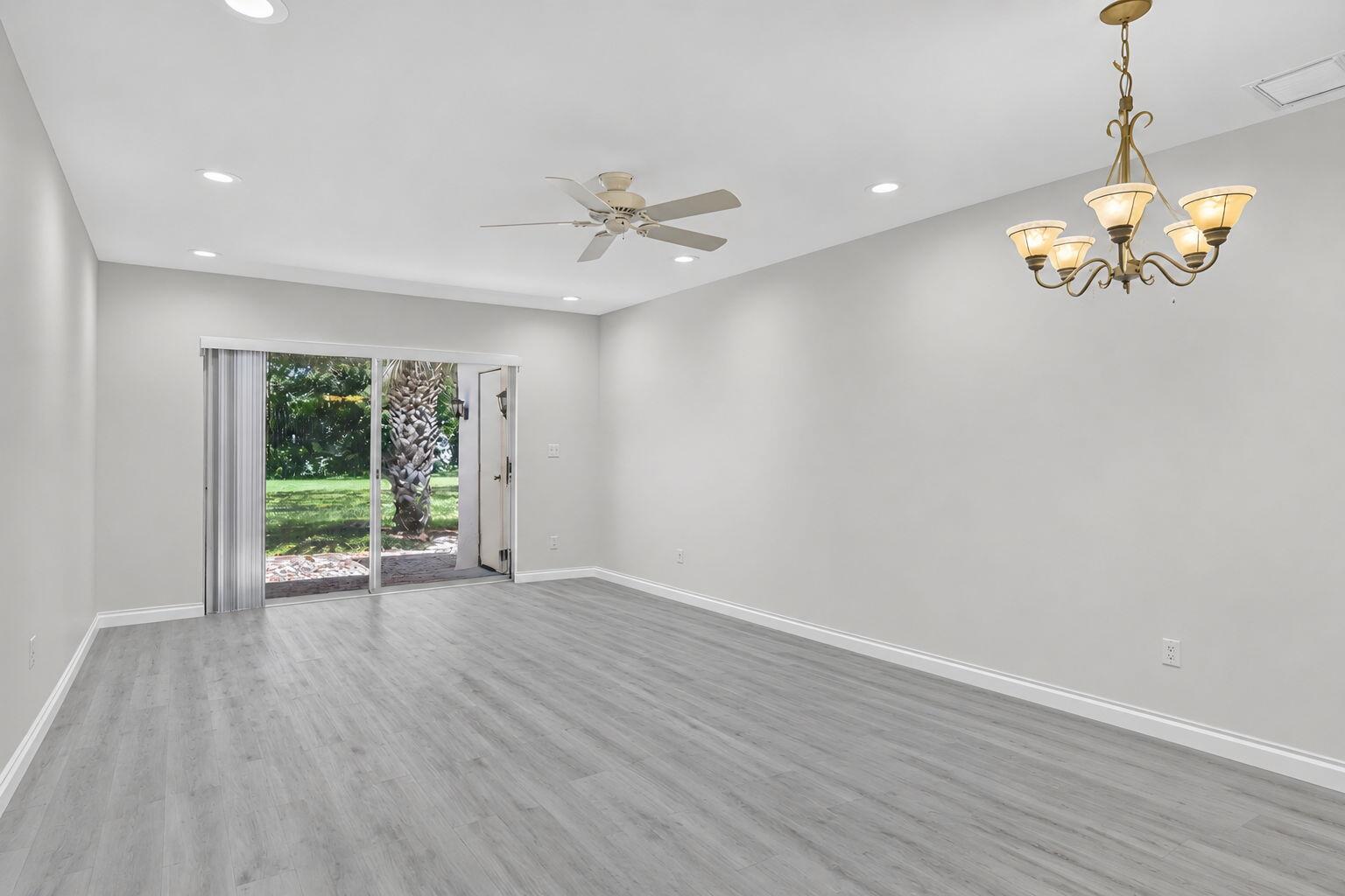 BOCA LAKES CONDO - Residential