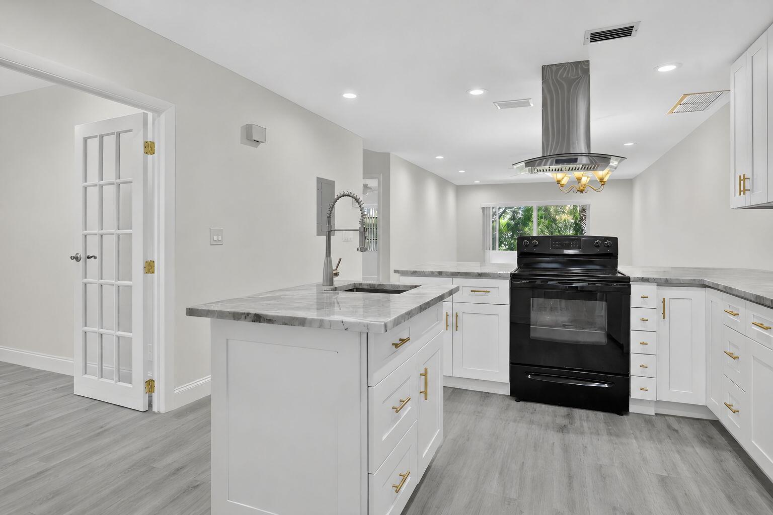 BOCA LAKES CONDO - Residential