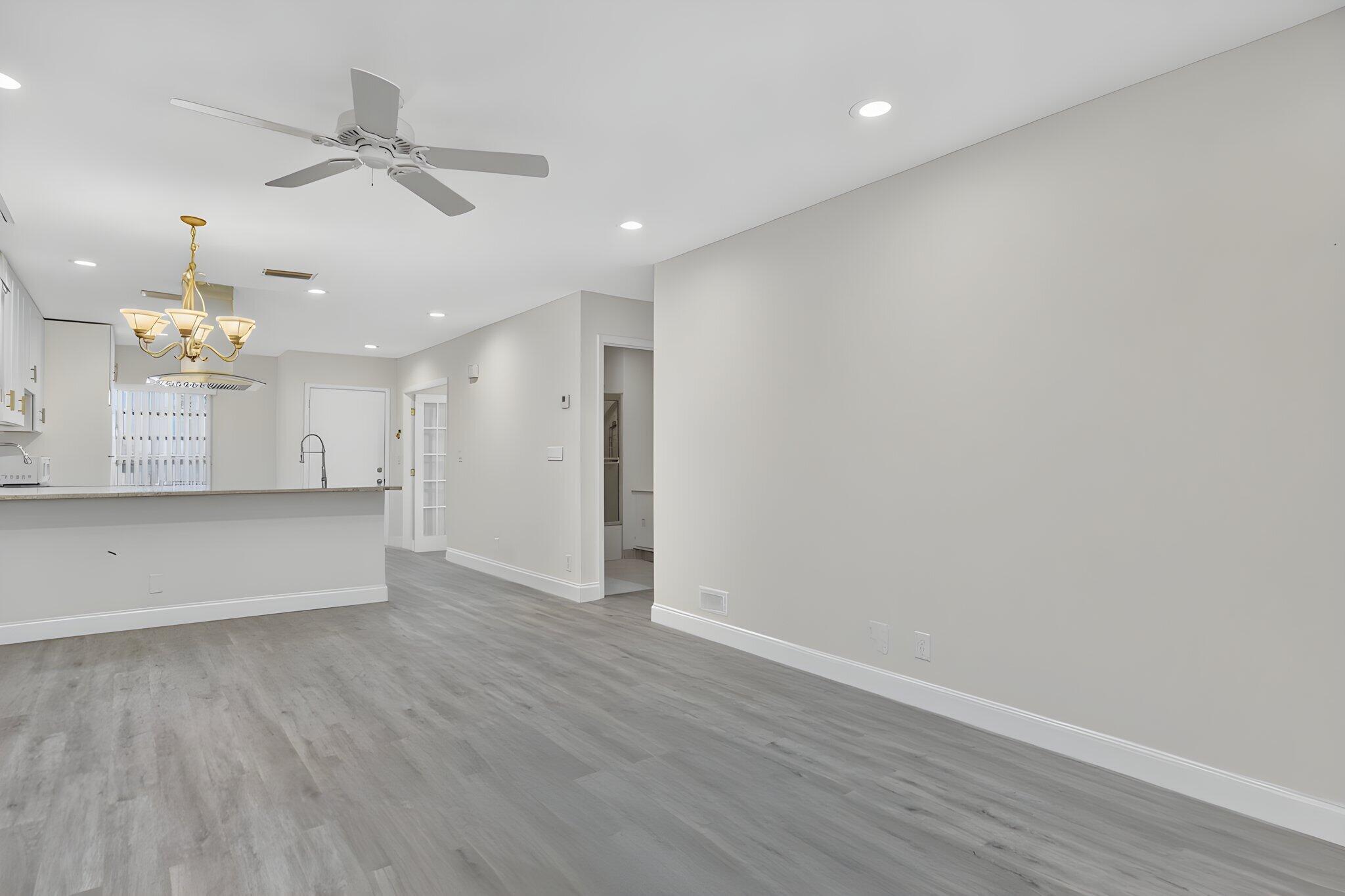 BOCA LAKES CONDO - Residential