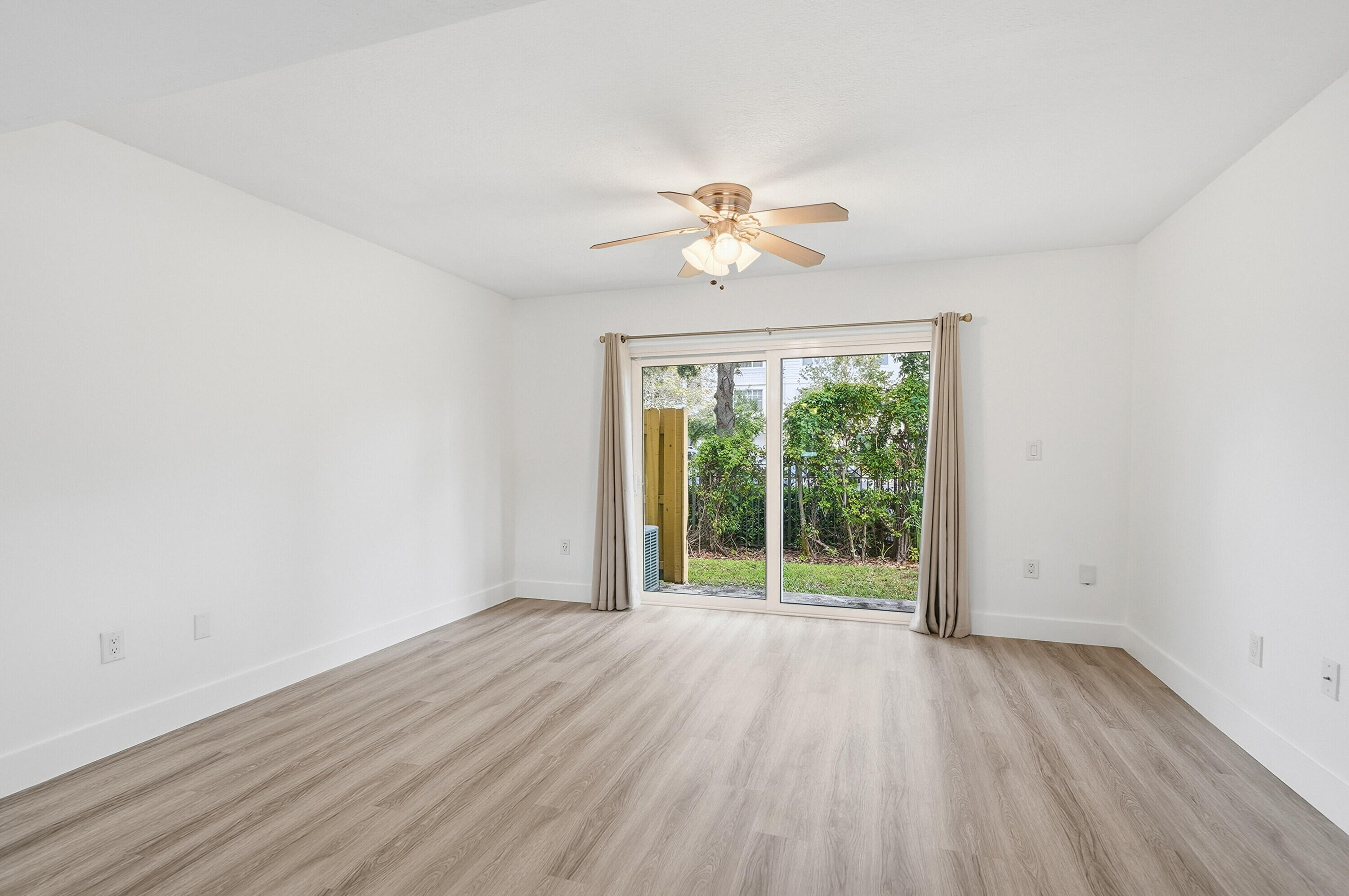 SORRENTO LAKES AT SUNRISE POINT - Residential Lease