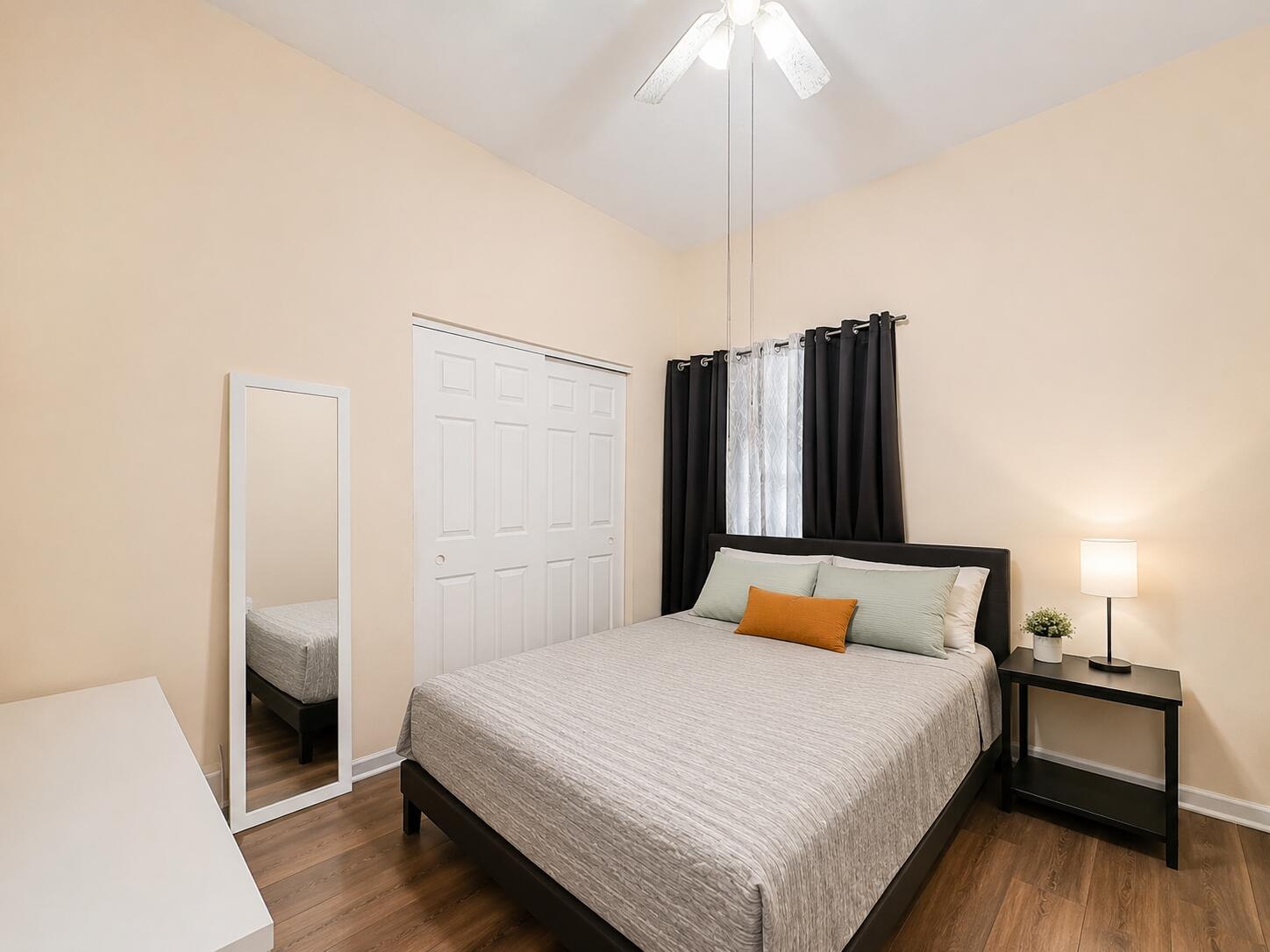 GROVE PLACE - Residential