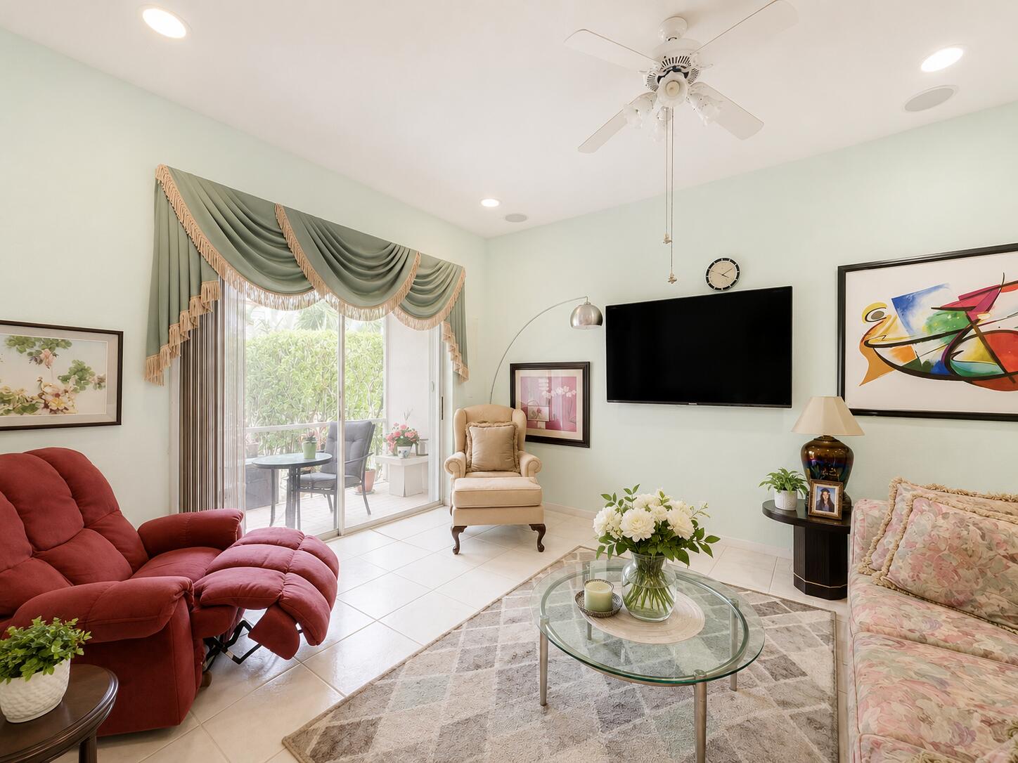 GROVE PLACE - Residential