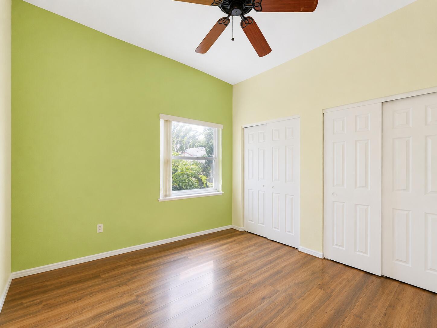 GROVE PLACE - Residential