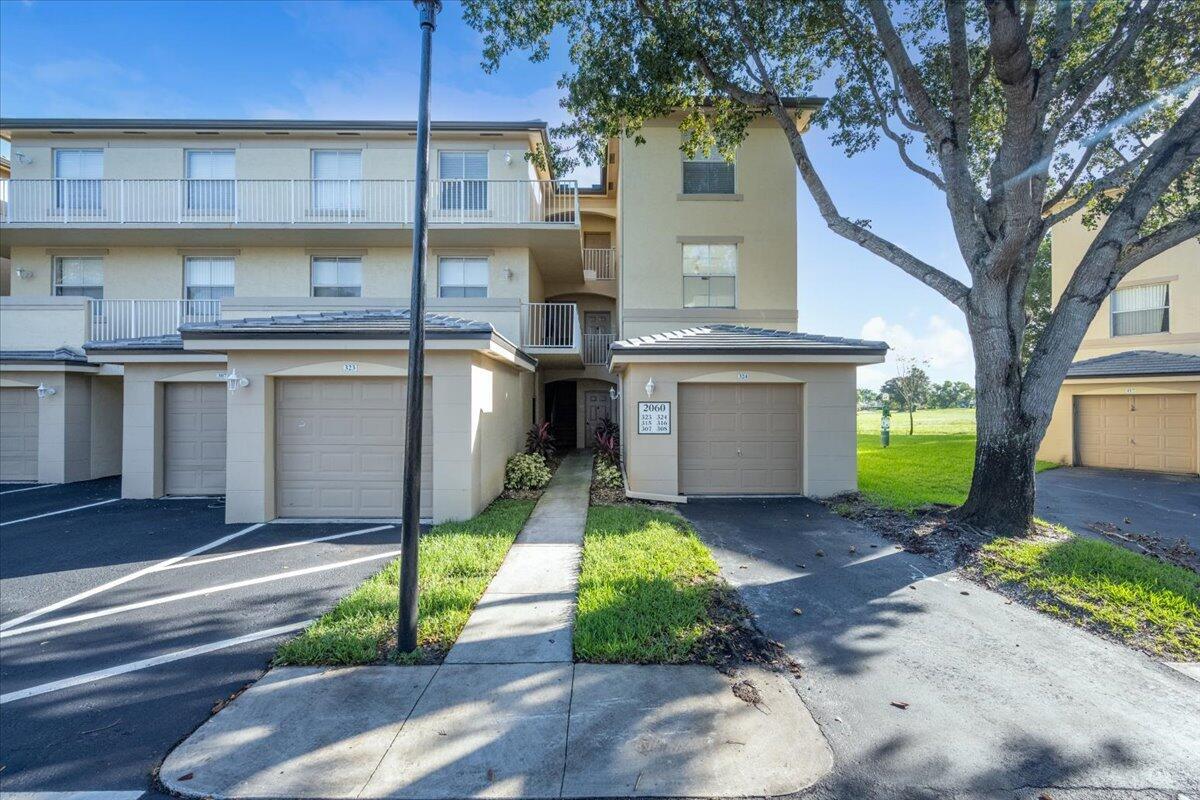 ARISSA PLACE CONDO - Residential Lease
