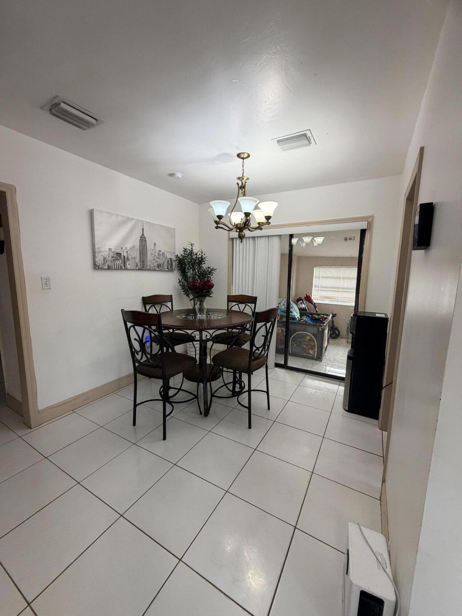 NORTHMOOR GARDENS - Residential
