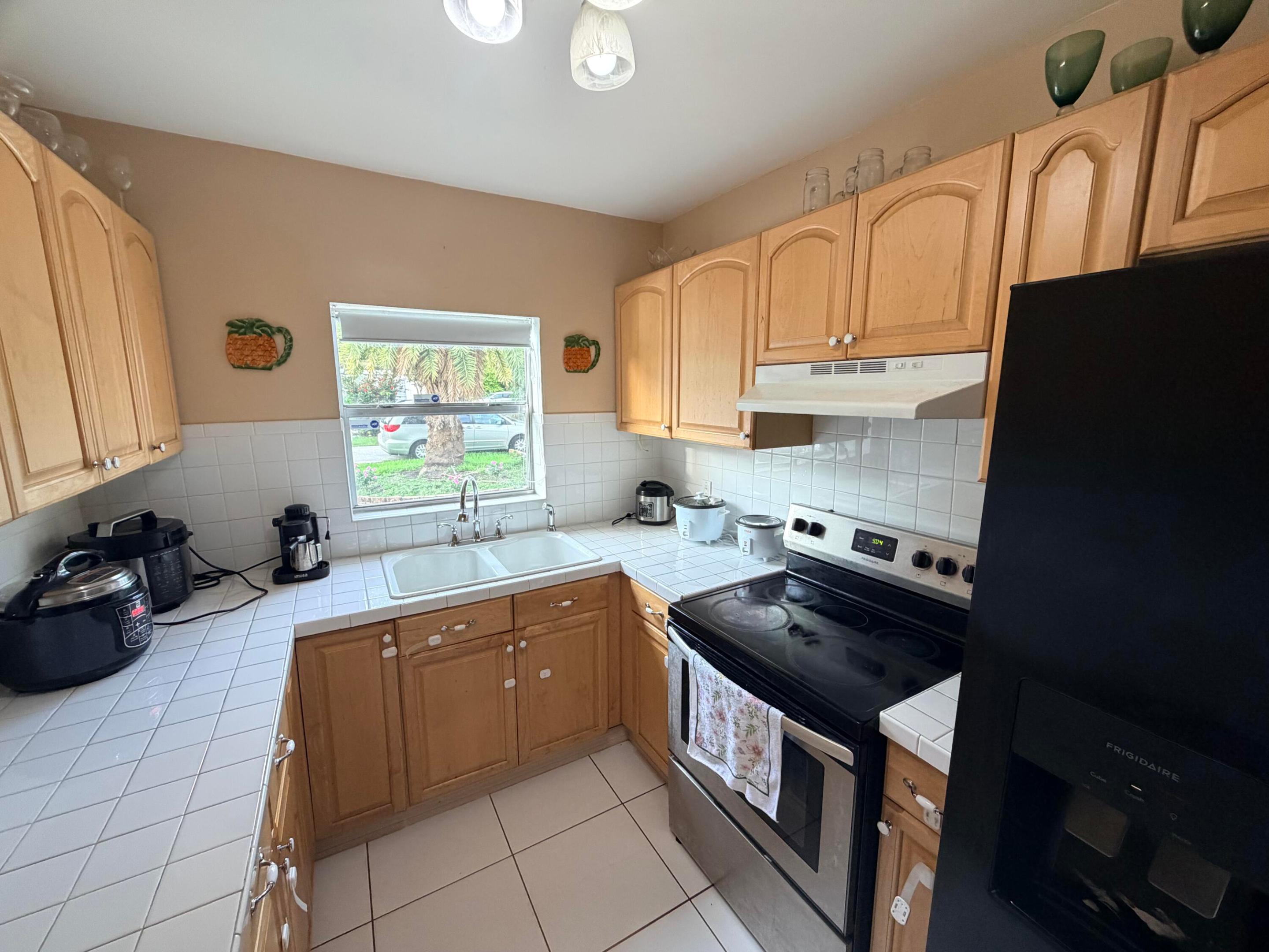 NORTHMOOR GARDENS - Residential