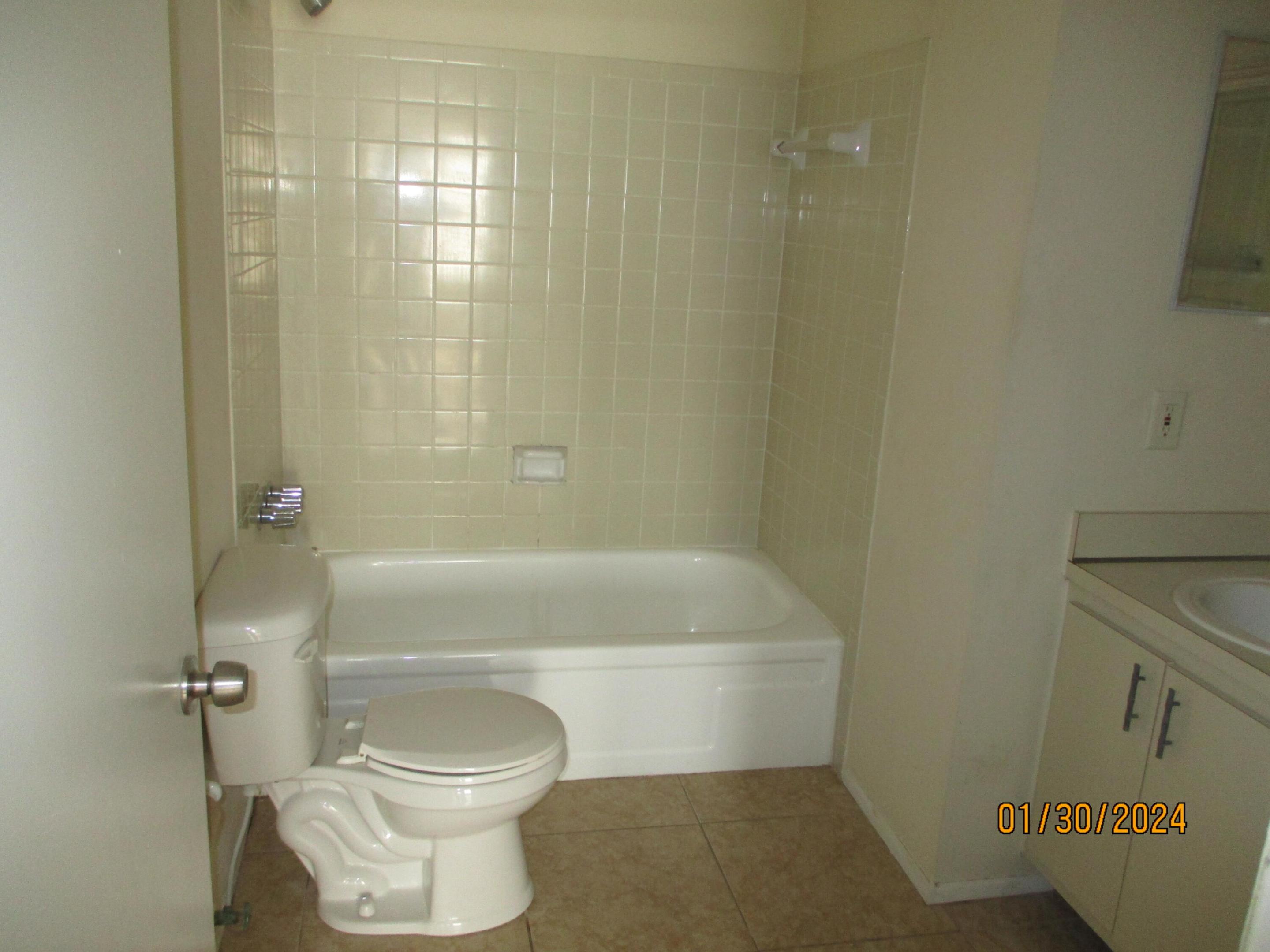 SOUTH PORT ST LUCIE UNIT 17 - Residential