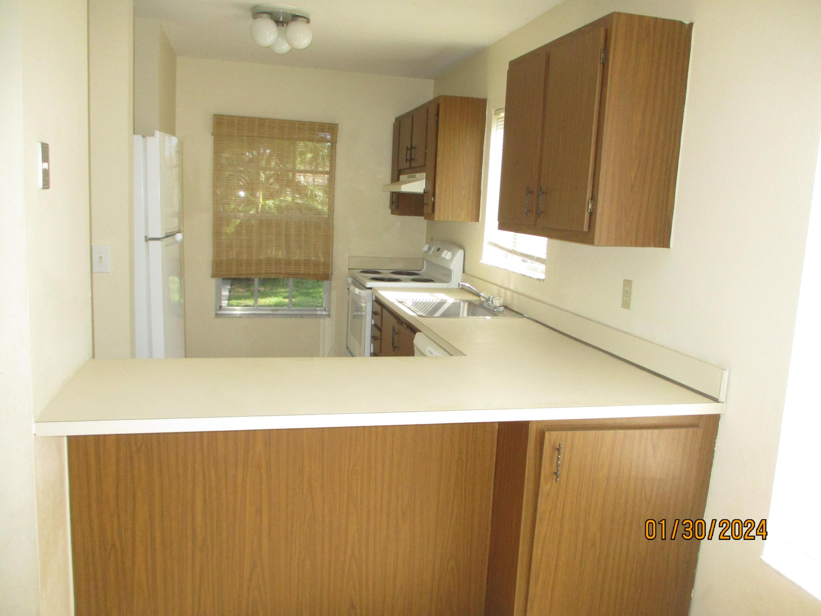 SOUTH PORT ST LUCIE UNIT 17 - Residential