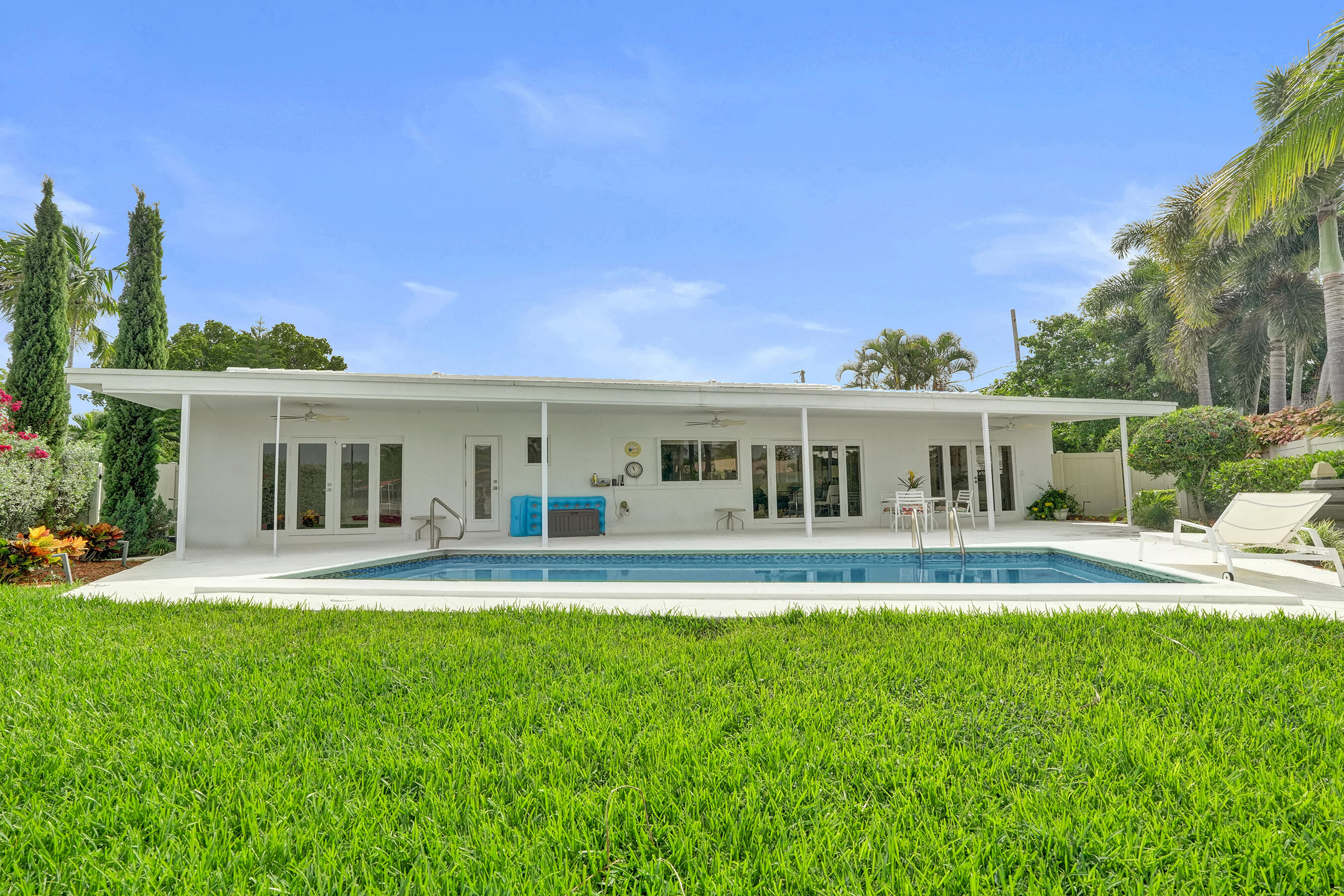 CORAL RIDGE ISLES - Residential