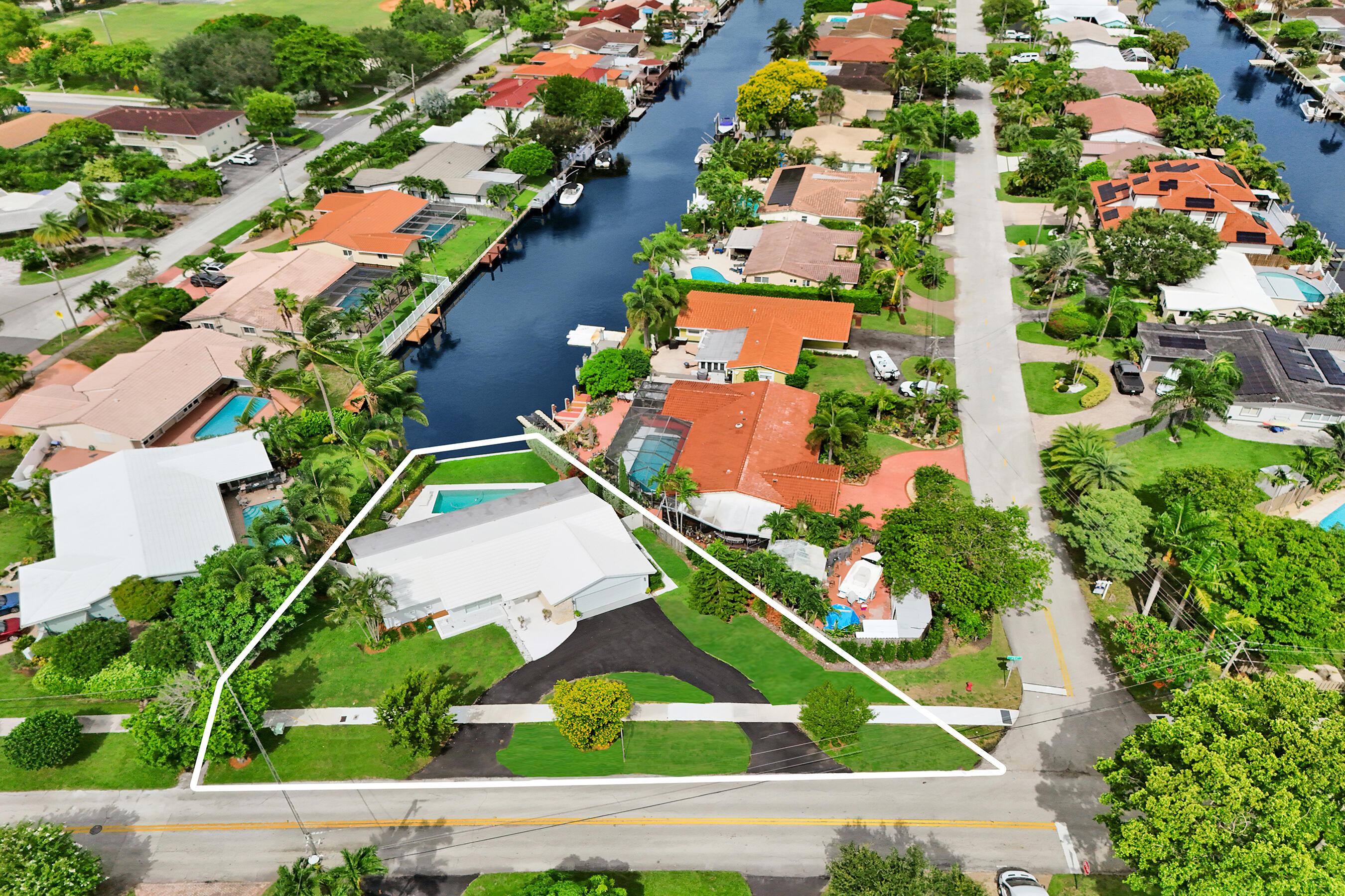 CORAL RIDGE ISLES - Residential