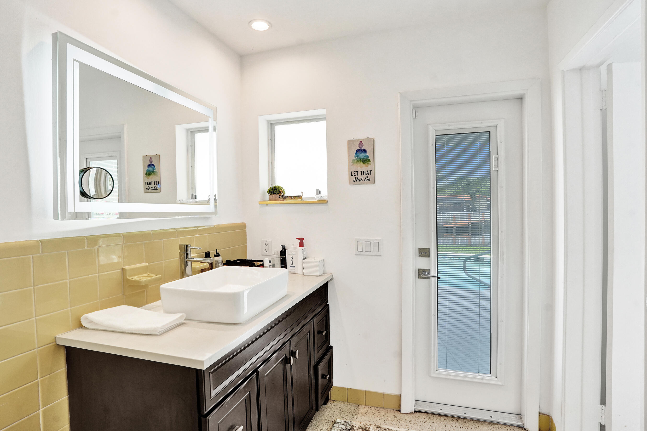 CORAL RIDGE ISLES - Residential
