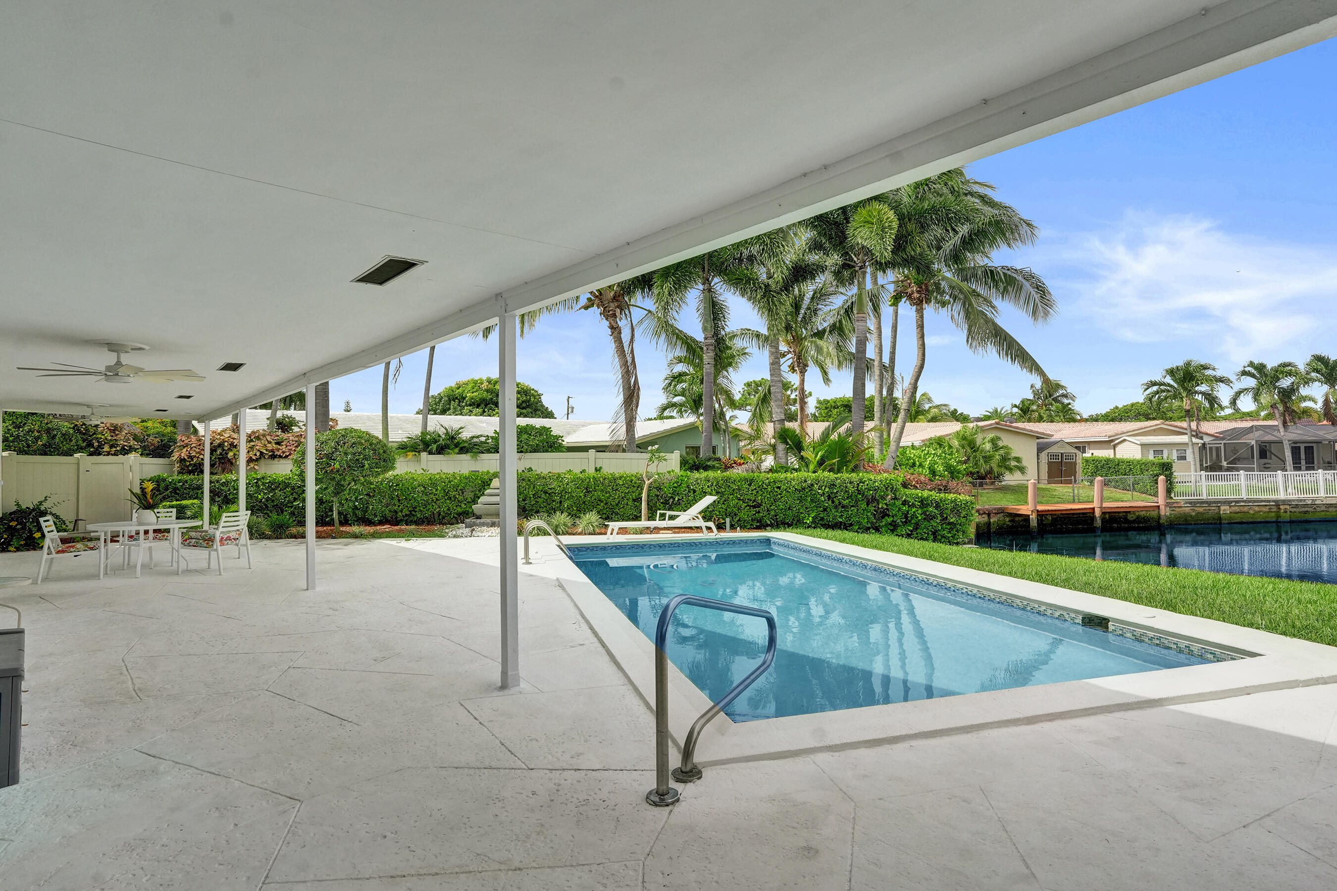 CORAL RIDGE ISLES - Residential