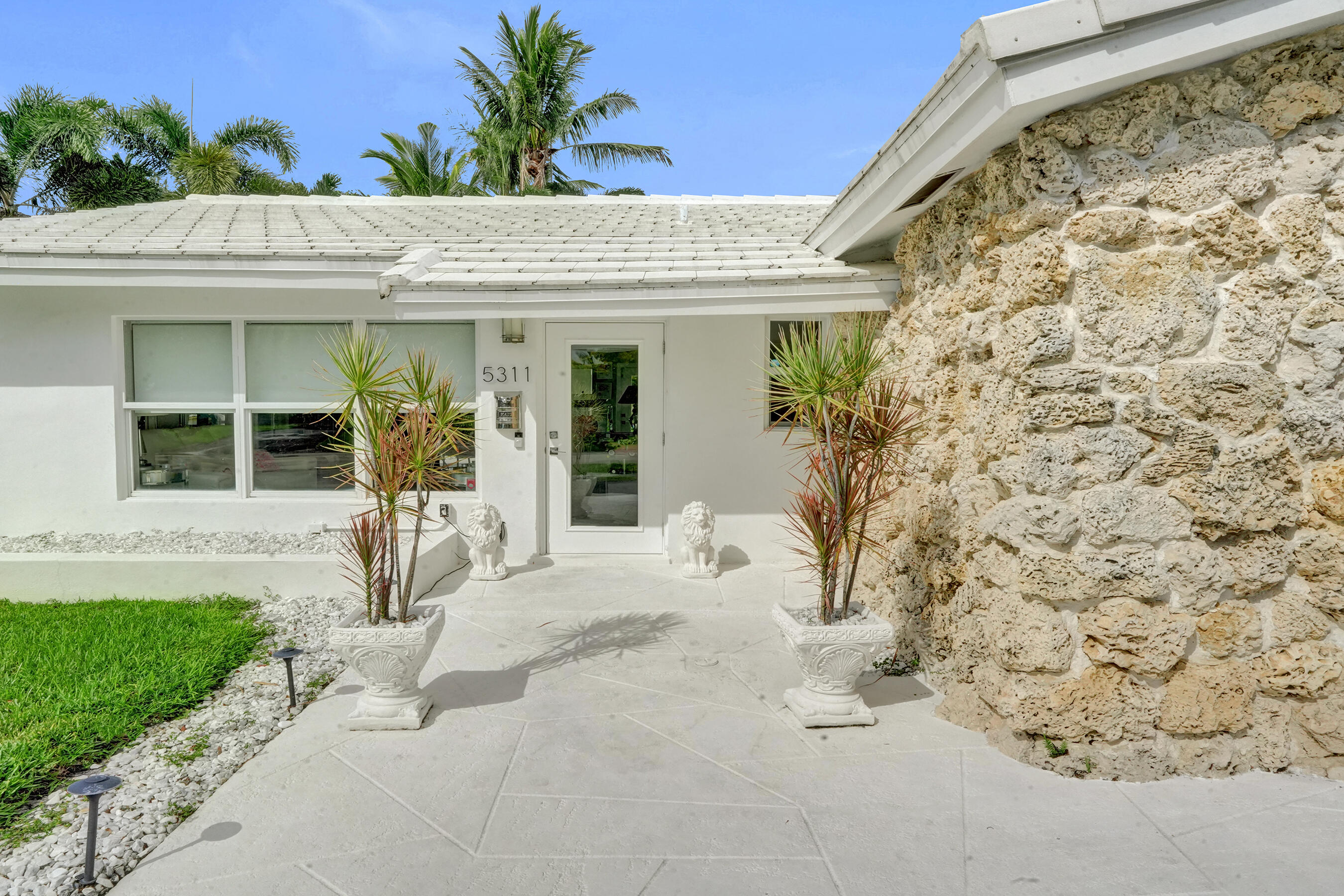 CORAL RIDGE ISLES - Residential