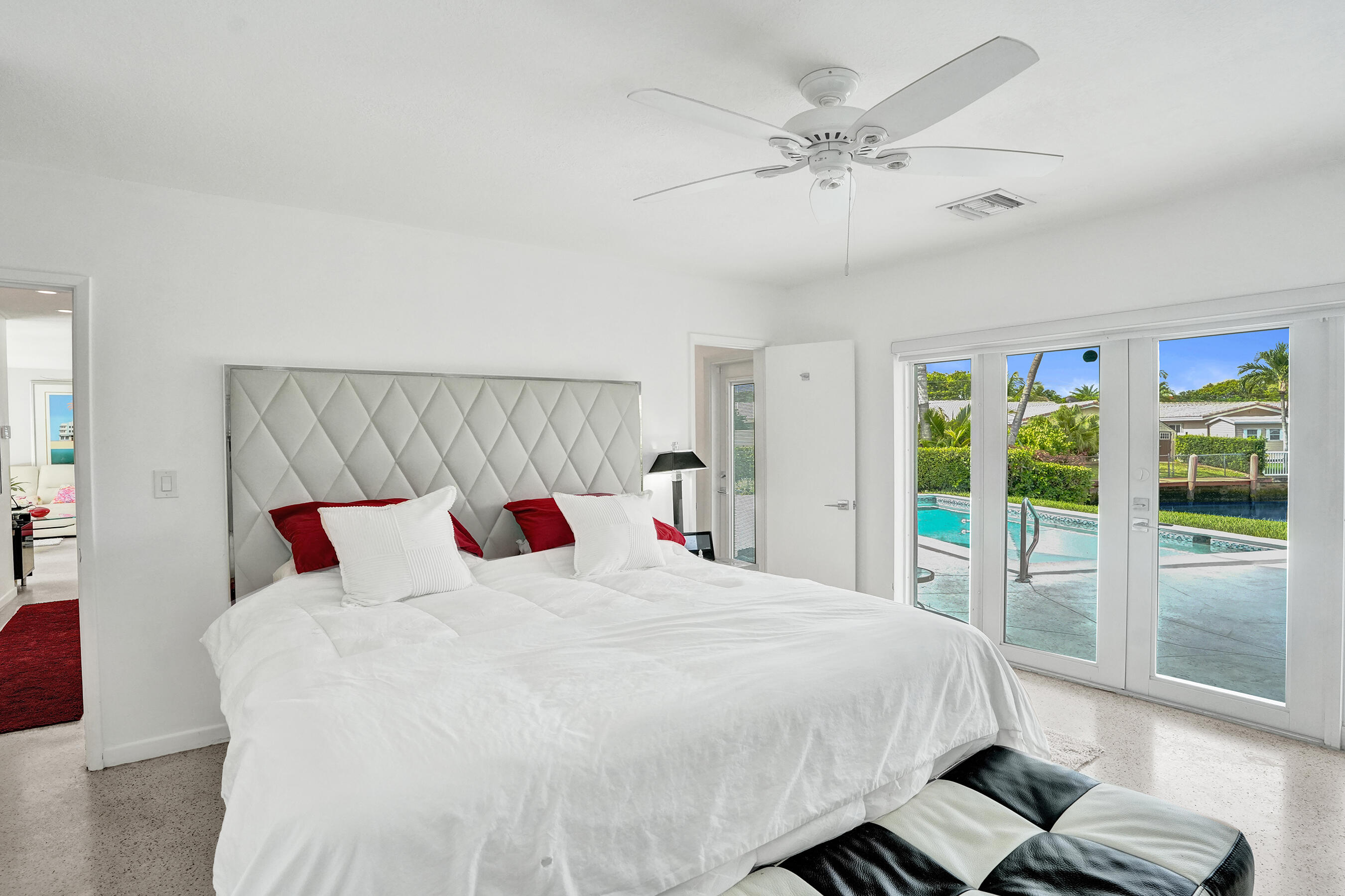 CORAL RIDGE ISLES - Residential