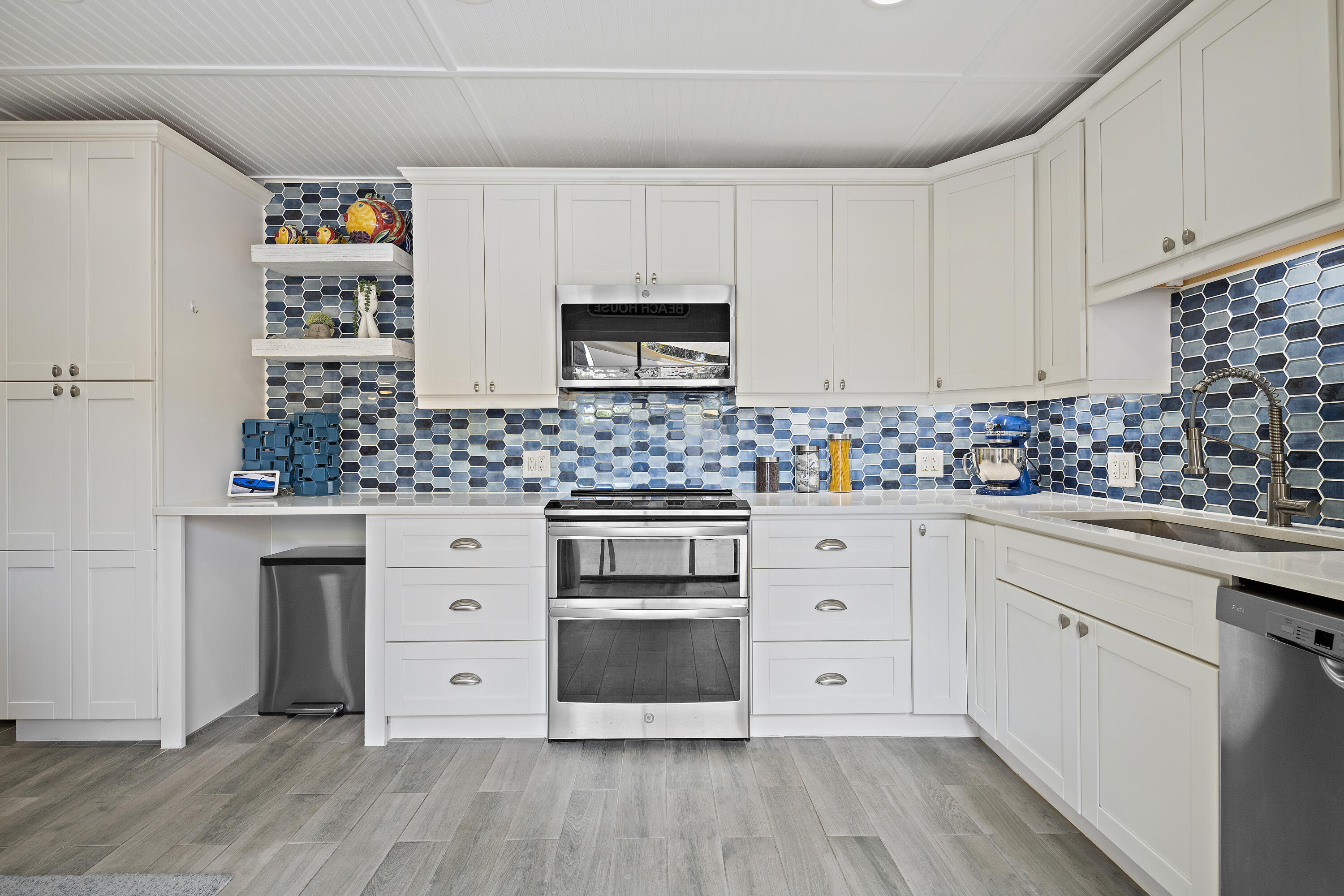 RIVER PINES - Residential