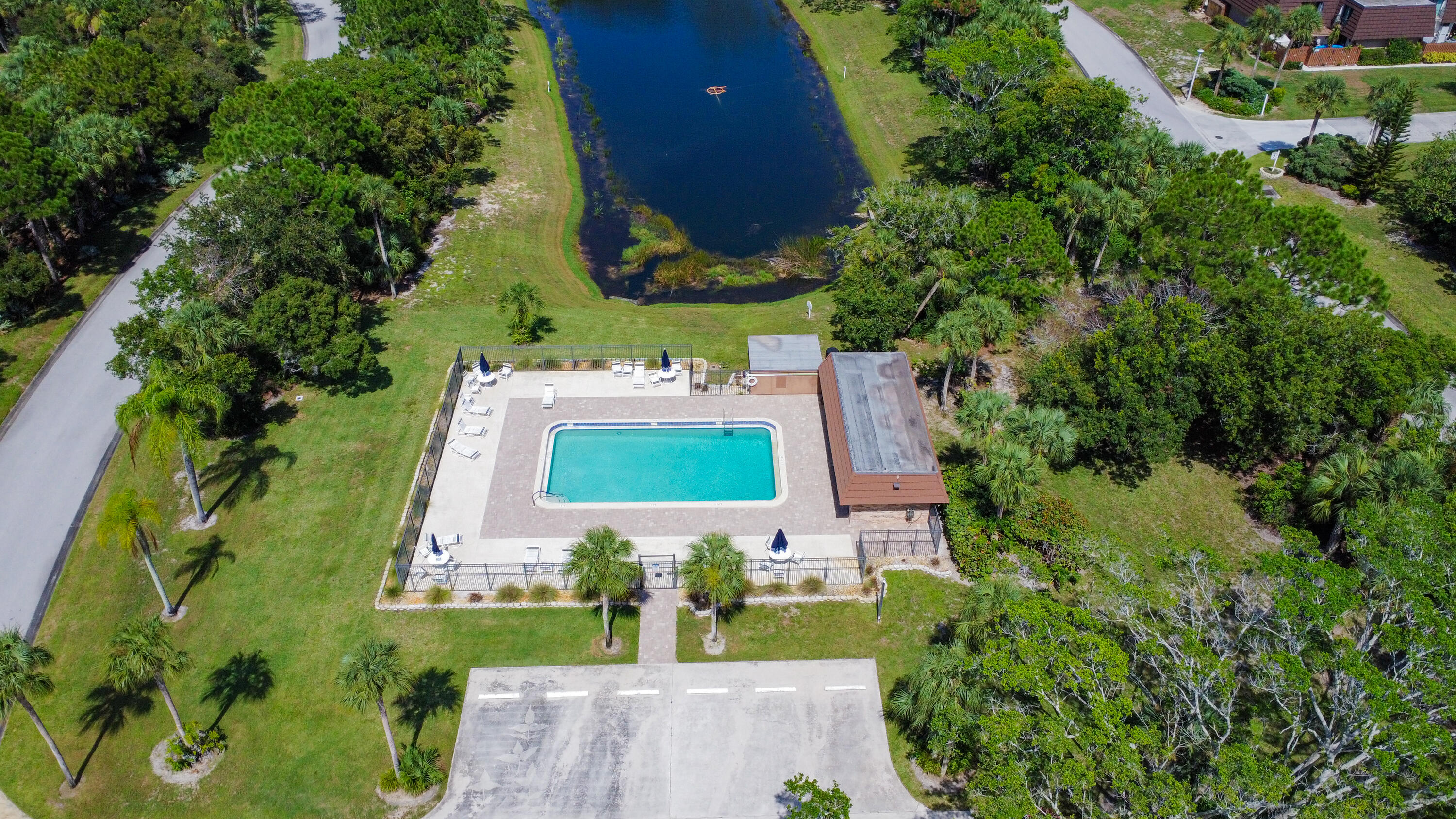 RIVER PINES - Residential