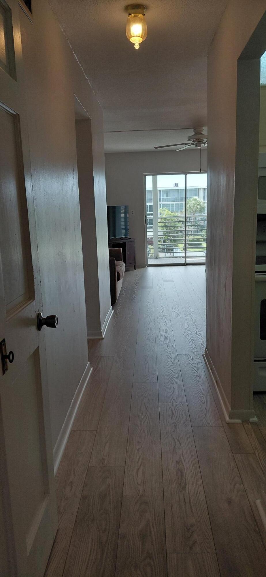 LAKE CLARKE GARDENS CONDO 9 - Residential